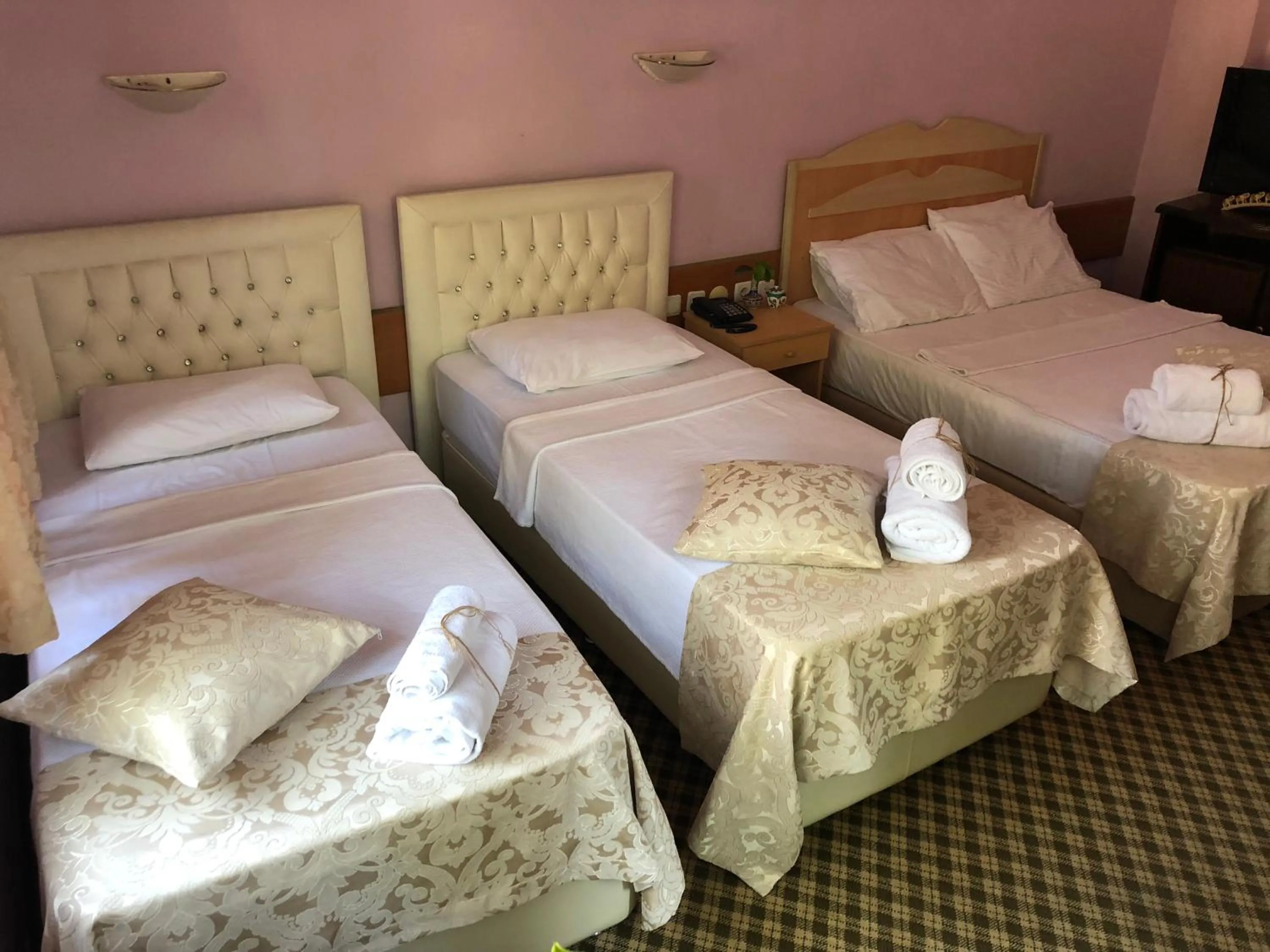 Bedroom, Bed in Hotel Karyatit Kaleici