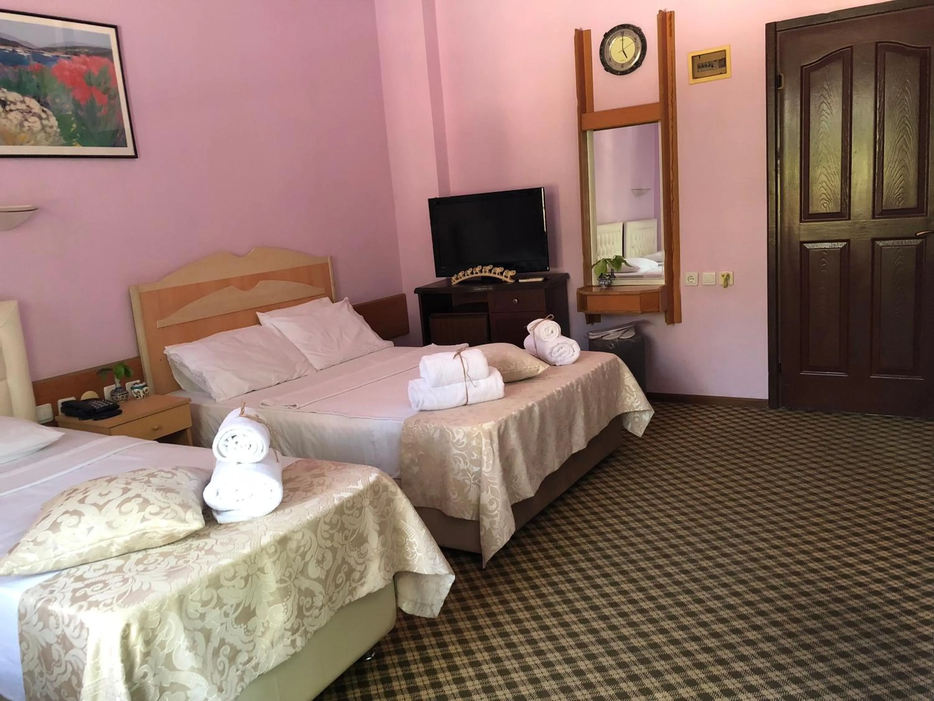 Bedroom, Bed in Hotel Karyatit Kaleici