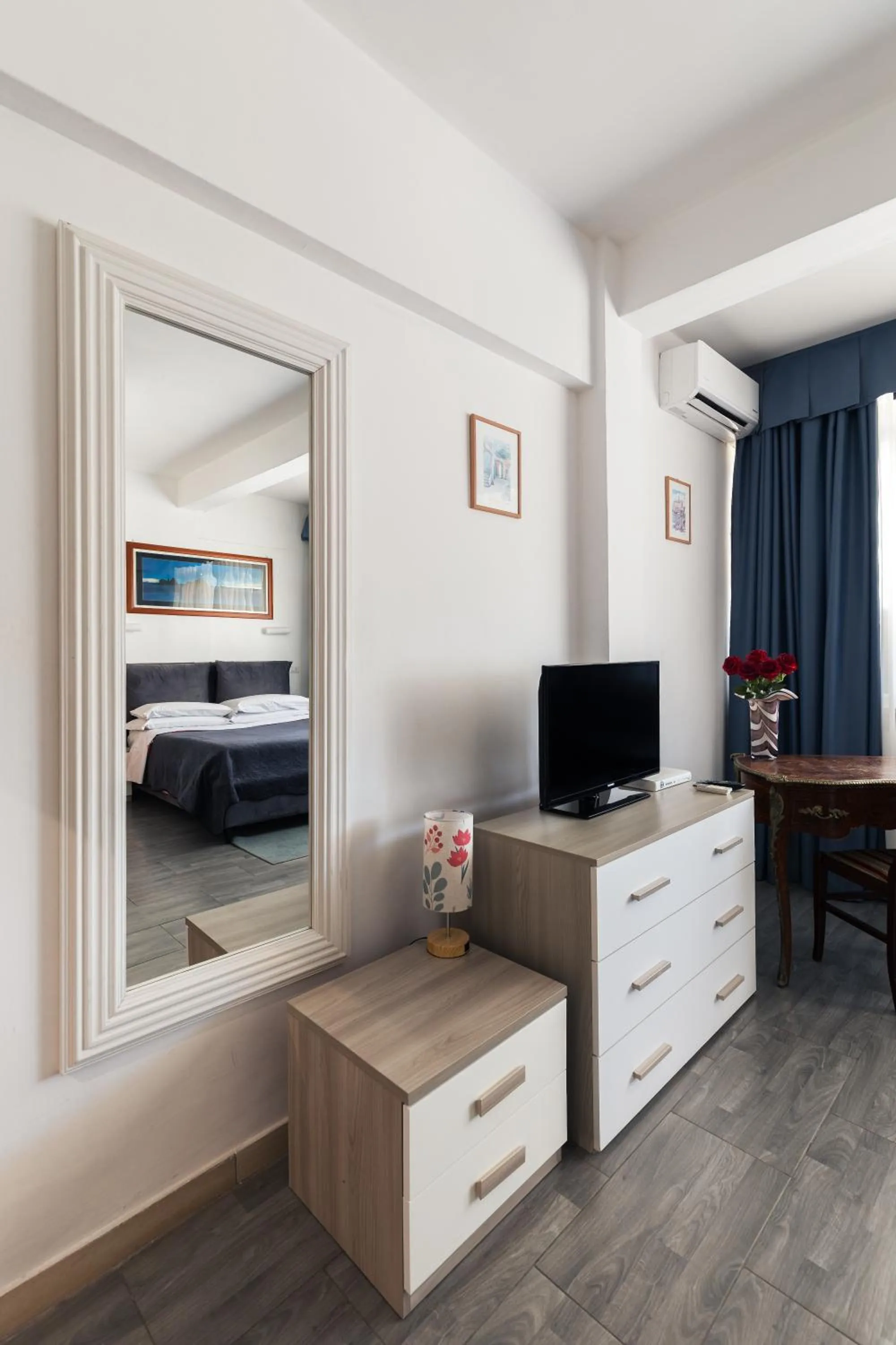 Bed in Hotel Giulietta e Romeo