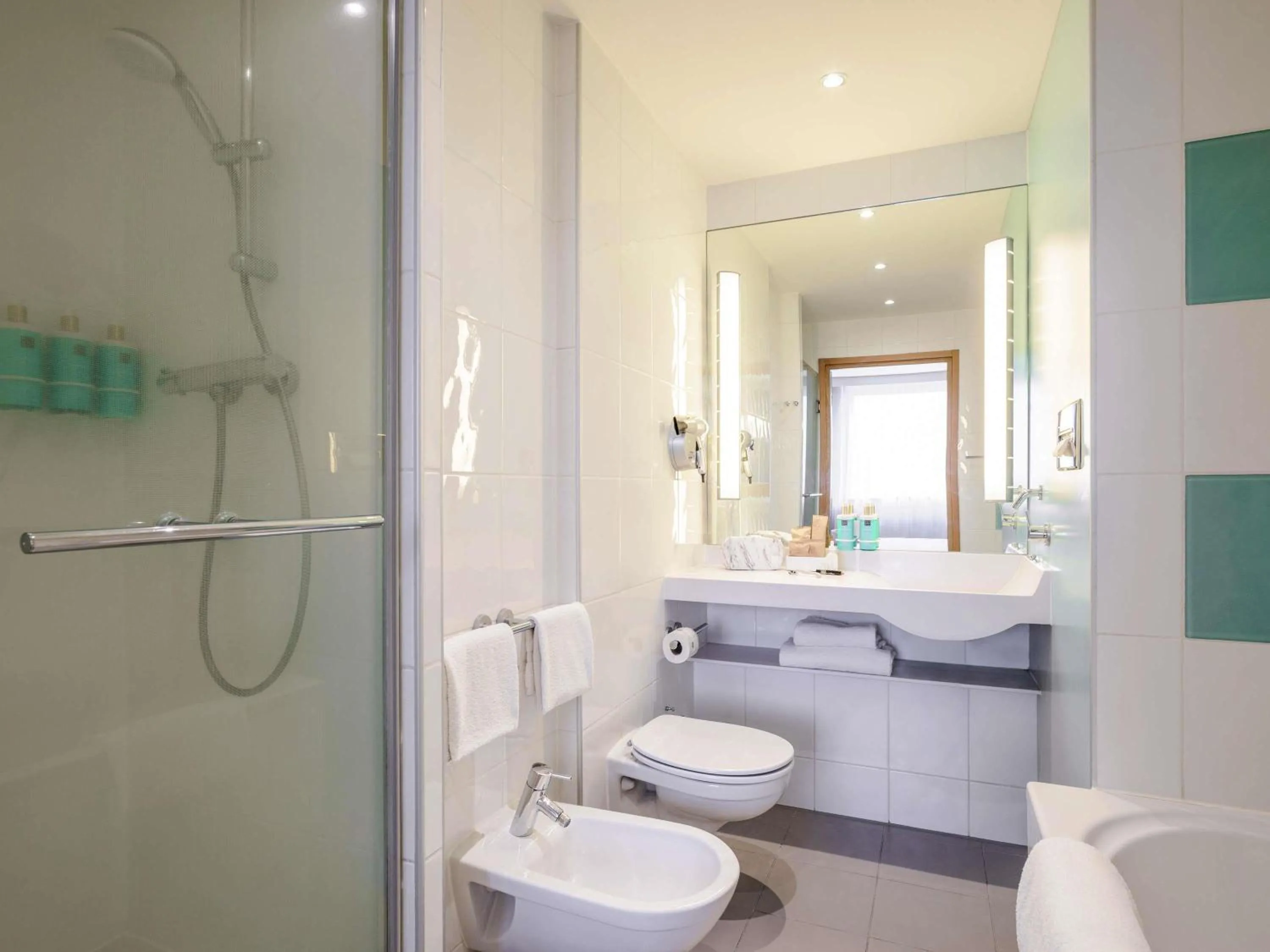 Bedroom in Novotel Milano Malpensa Aeroporto