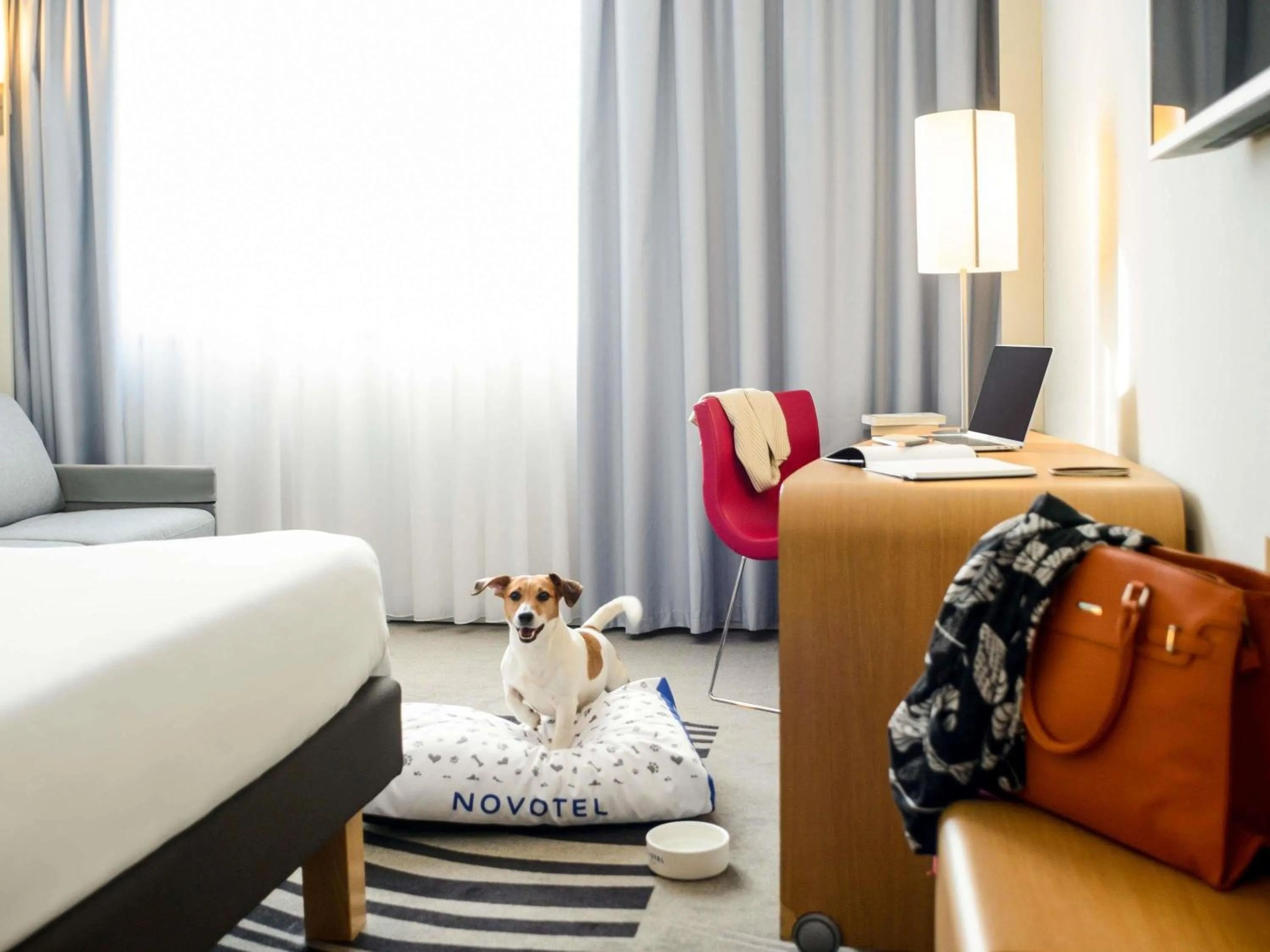 Bedroom, Bed in Novotel Milano Malpensa Aeroporto