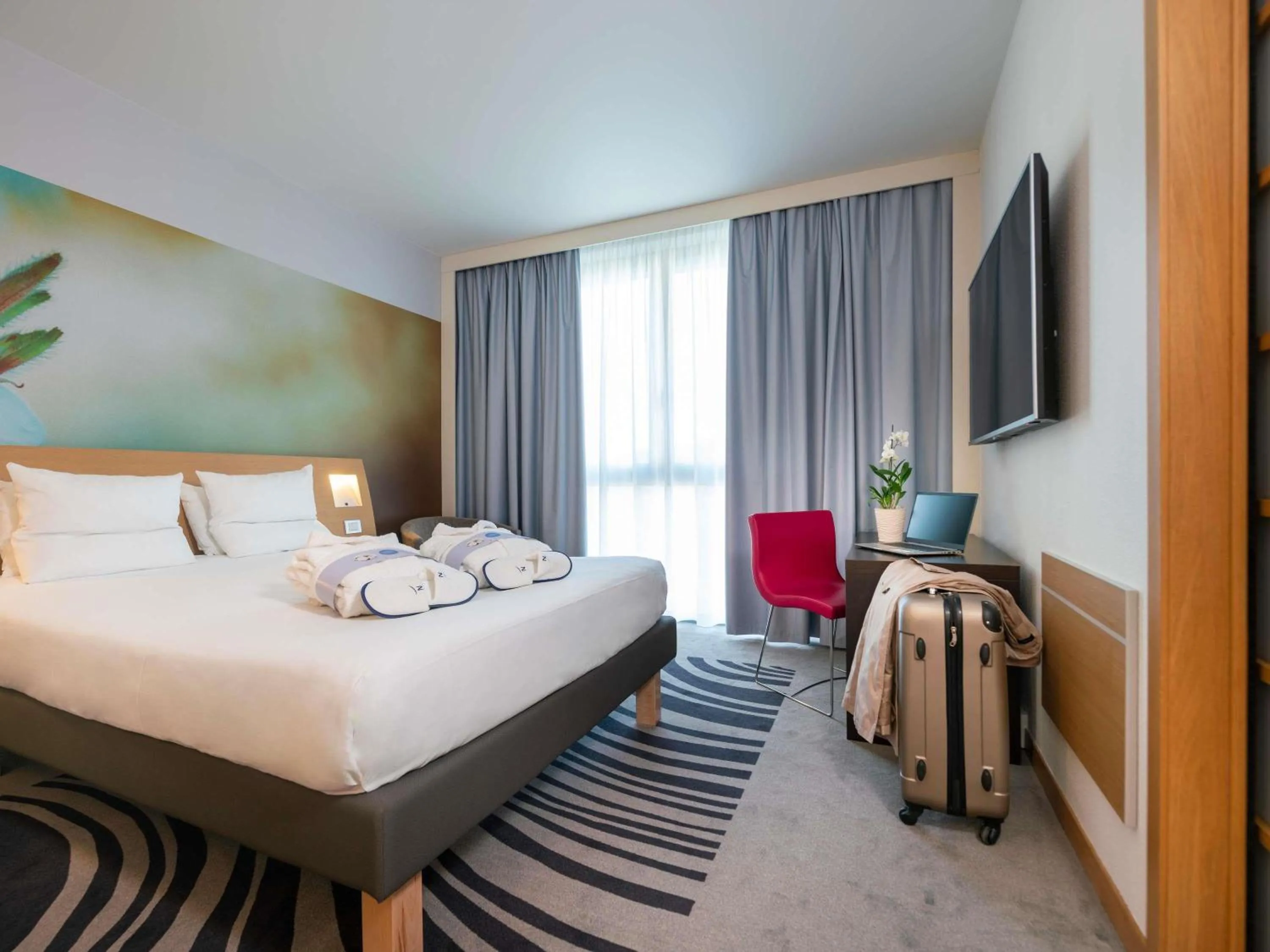 Bedroom, Bed in Novotel Milano Malpensa Aeroporto