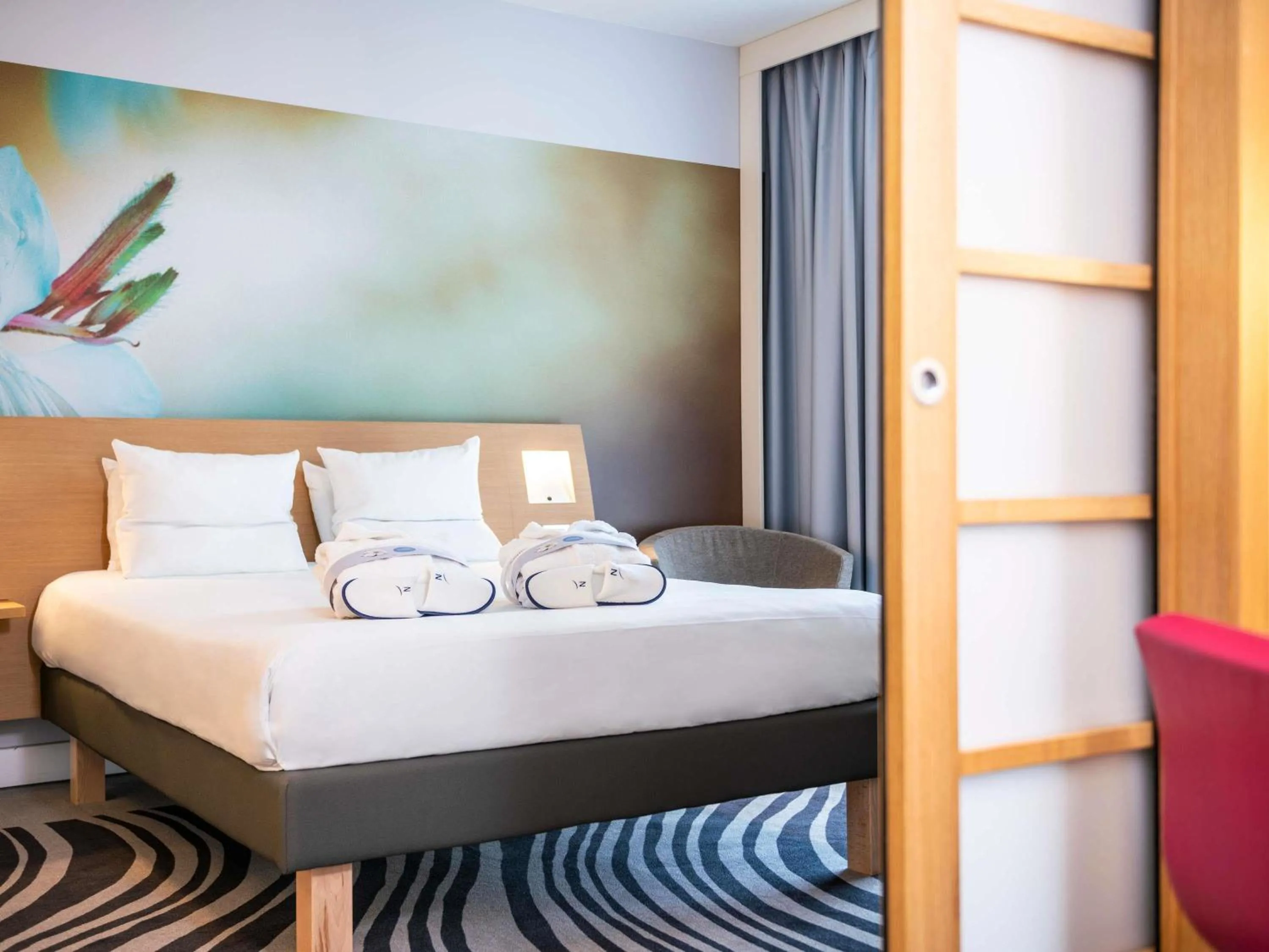 Bedroom, Bed in Novotel Milano Malpensa Aeroporto