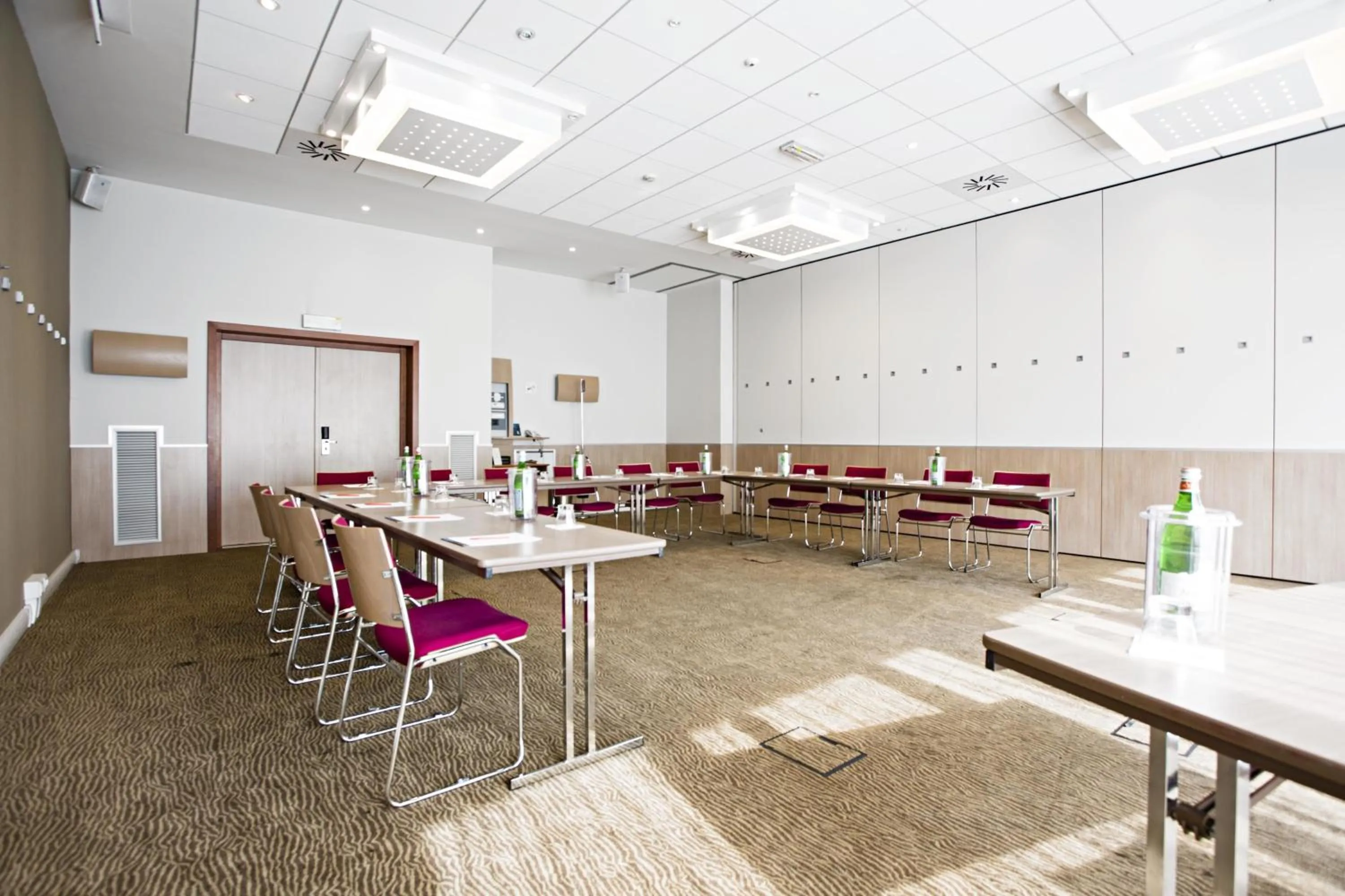 Business facilities in Novotel Milano Malpensa Aeroporto