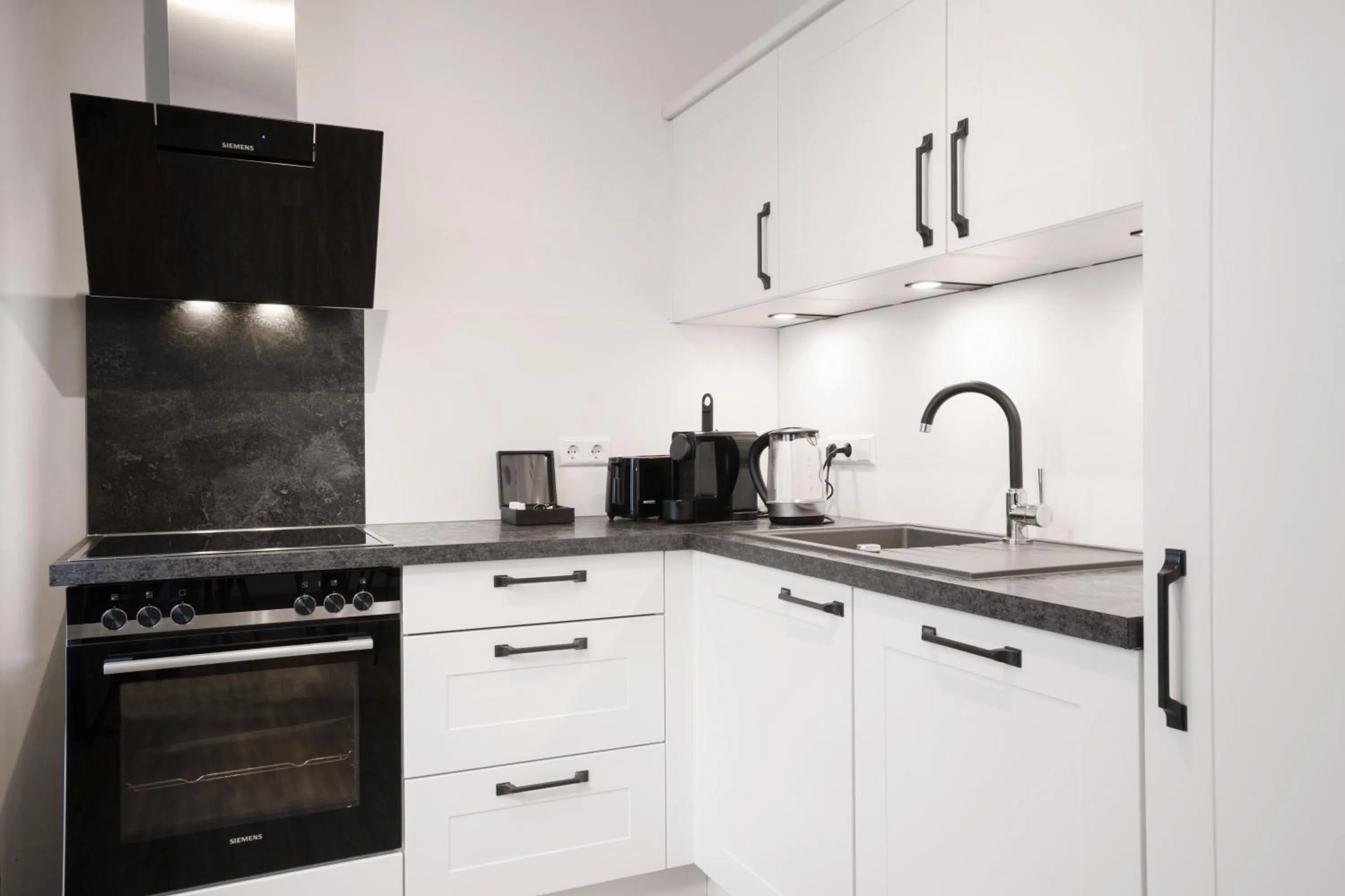 Coffee/tea facilities in easy-flat Hauptplatz - City Center Apartments with a Kitchen