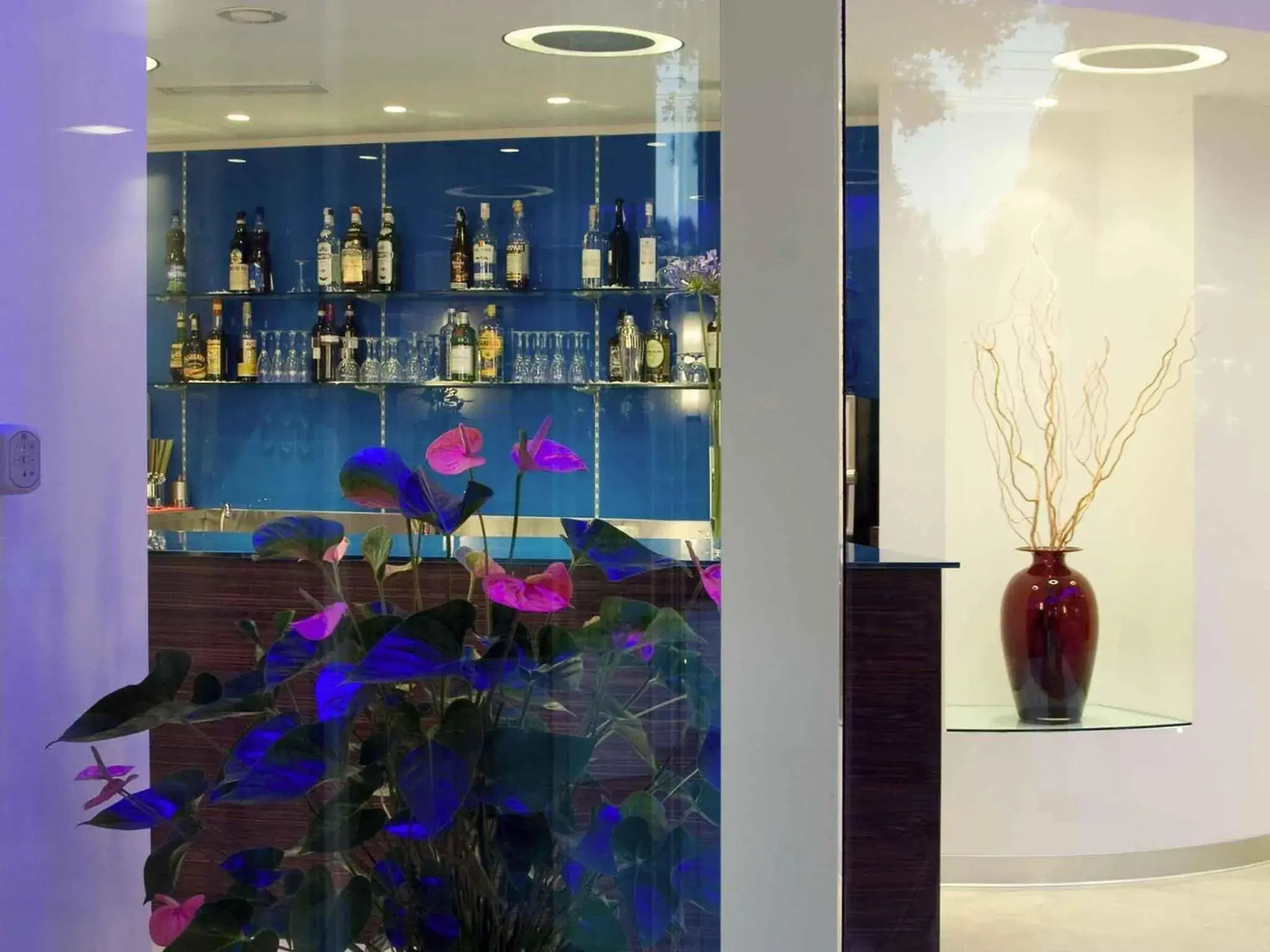 Lounge or bar in Mercure Rimini Lungomare Lounge or bar in Mercure Rimini Lungomare