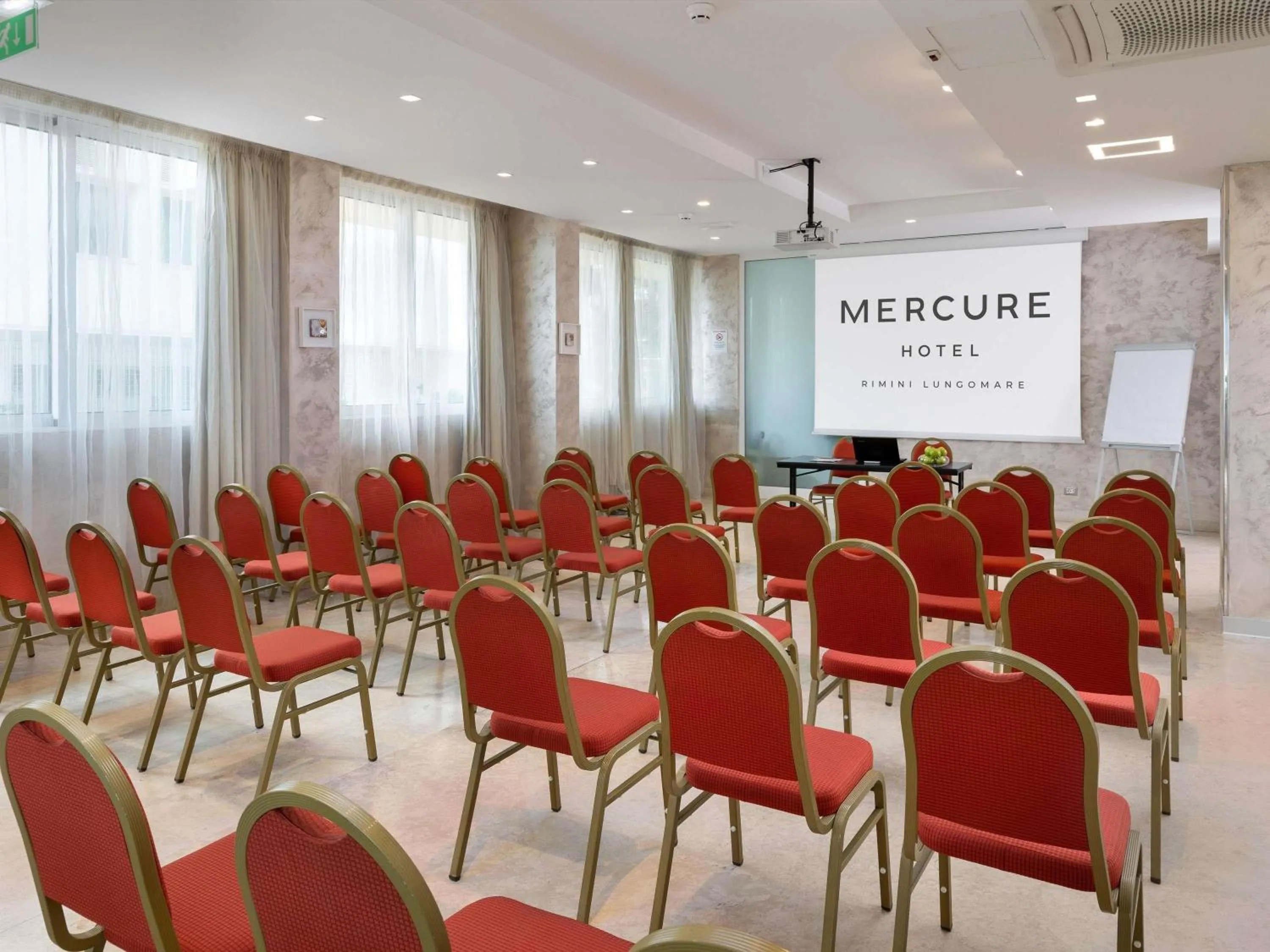 Meeting/conference room in Mercure Rimini Lungomare