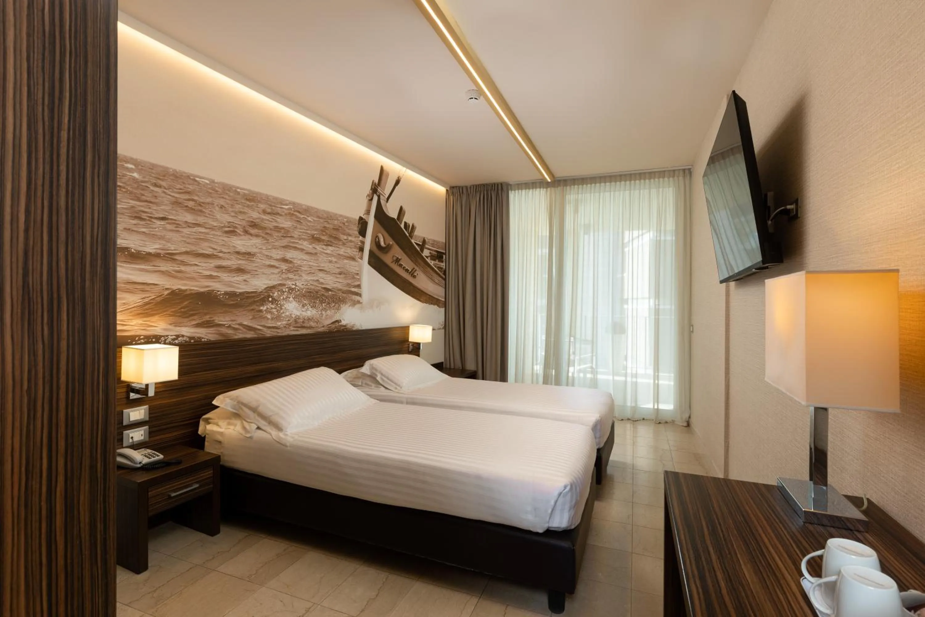 Bed in Mercure Rimini Lungomare