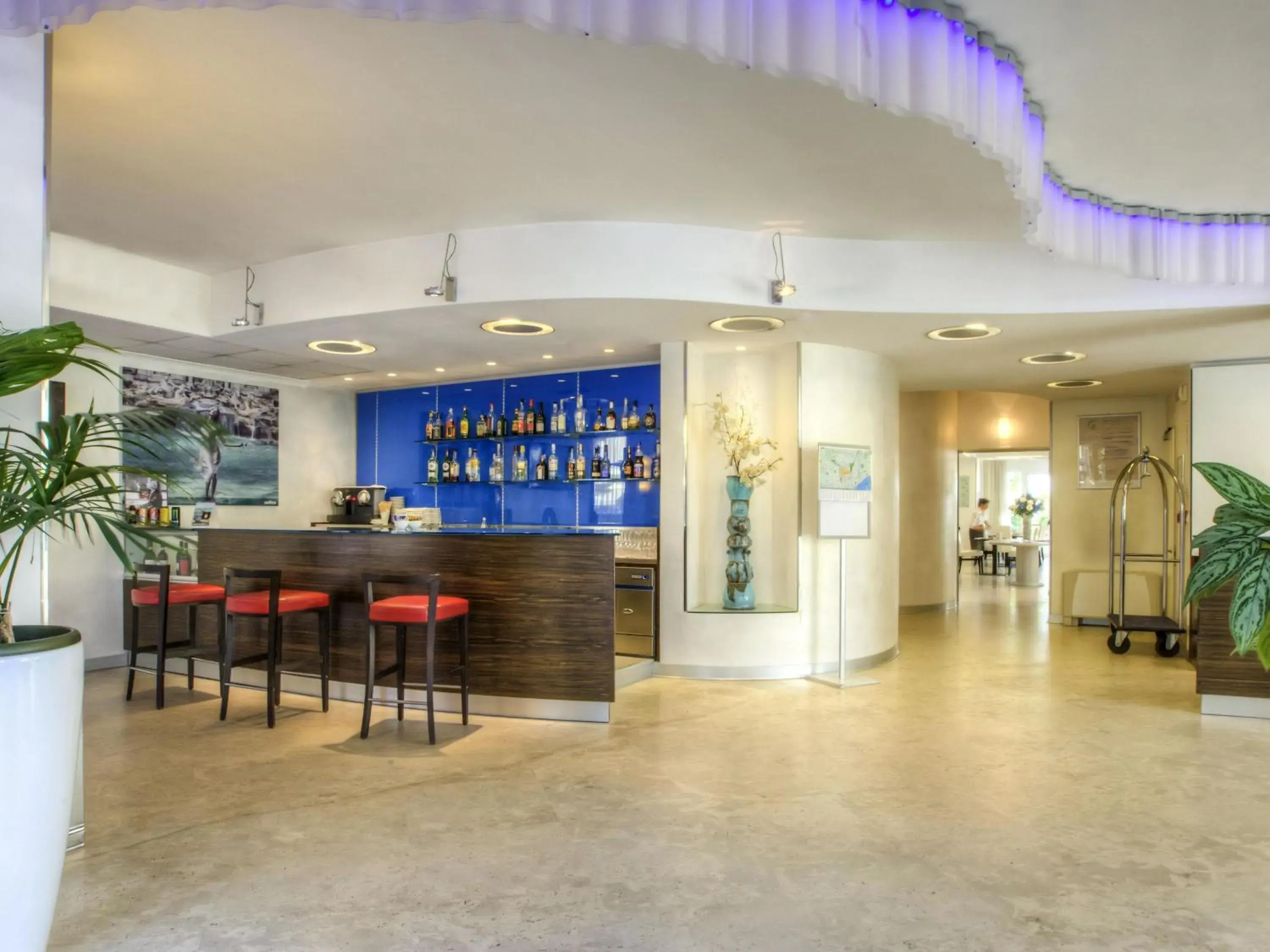 Property building in Mercure Rimini Lungomare Property building in Mercure Rimini Lungomare