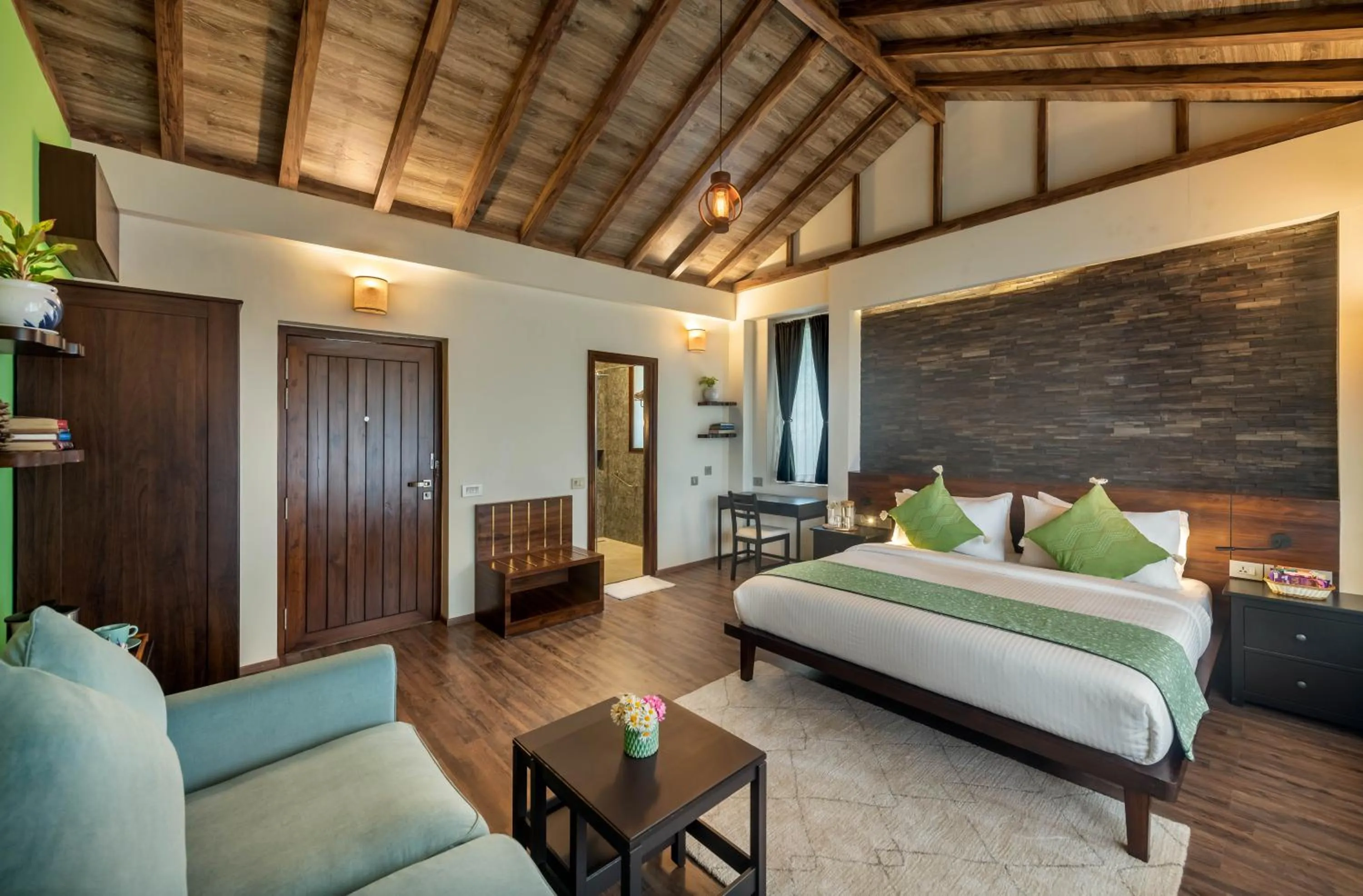 Bed in Hotel Eagles Nest