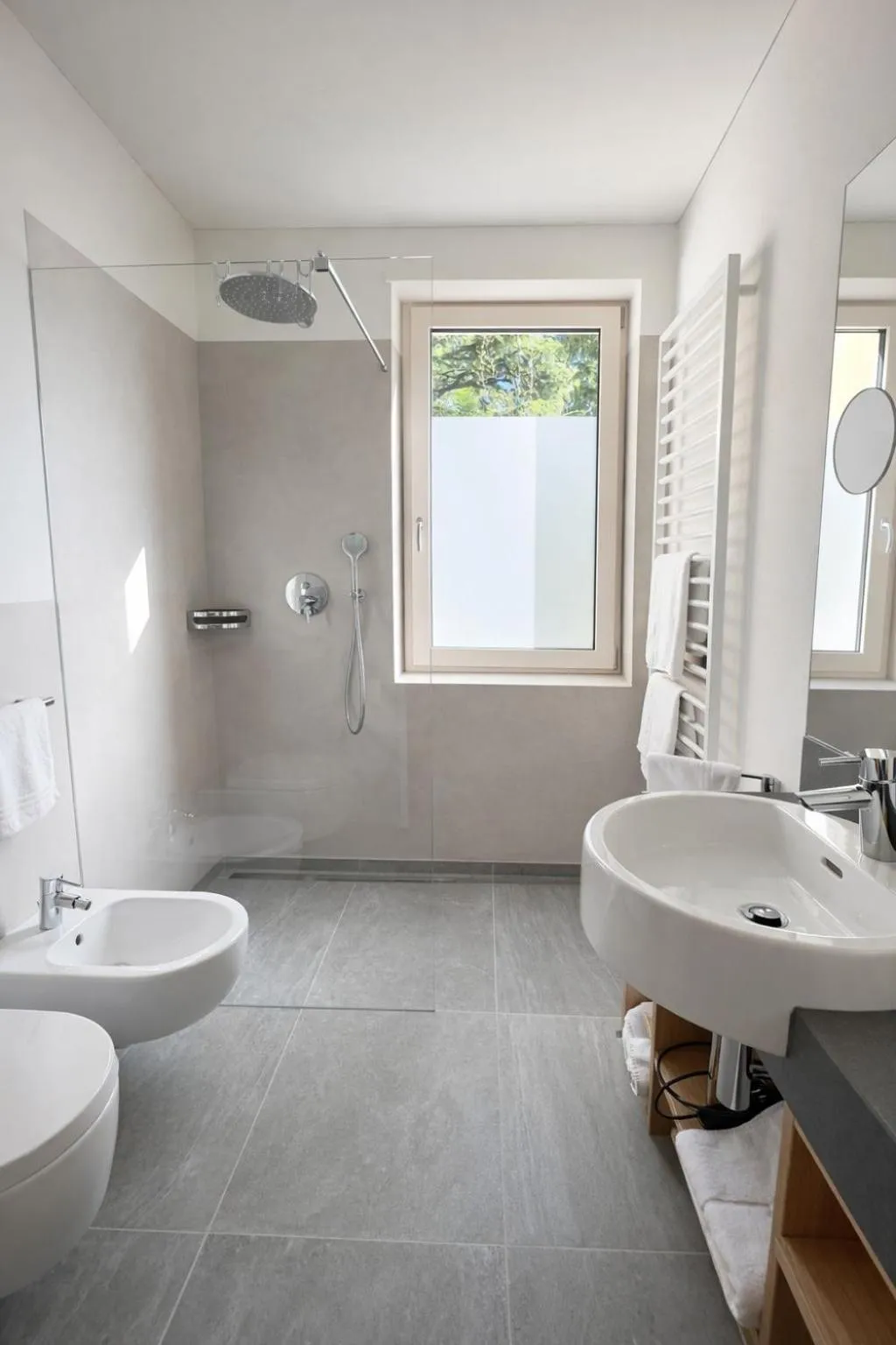 Bathroom in Hotel Gartenresidence Zea Curtis