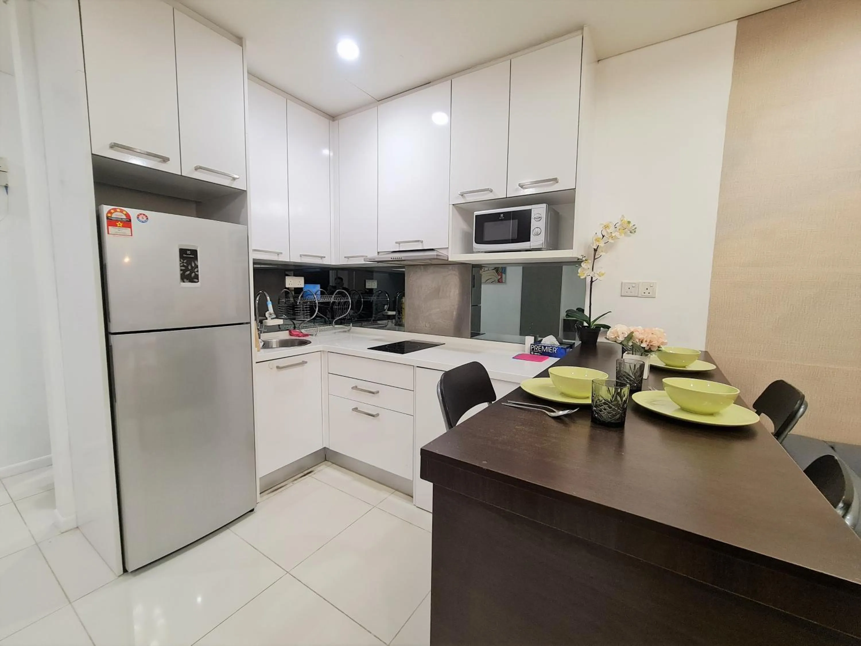 Summer Suites Apartment @KLCC by Sarah's Lodge