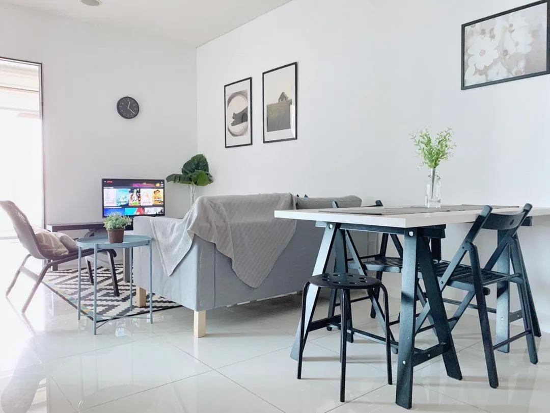 Summer Suites Apartment @KLCC by Sarah's Lodge