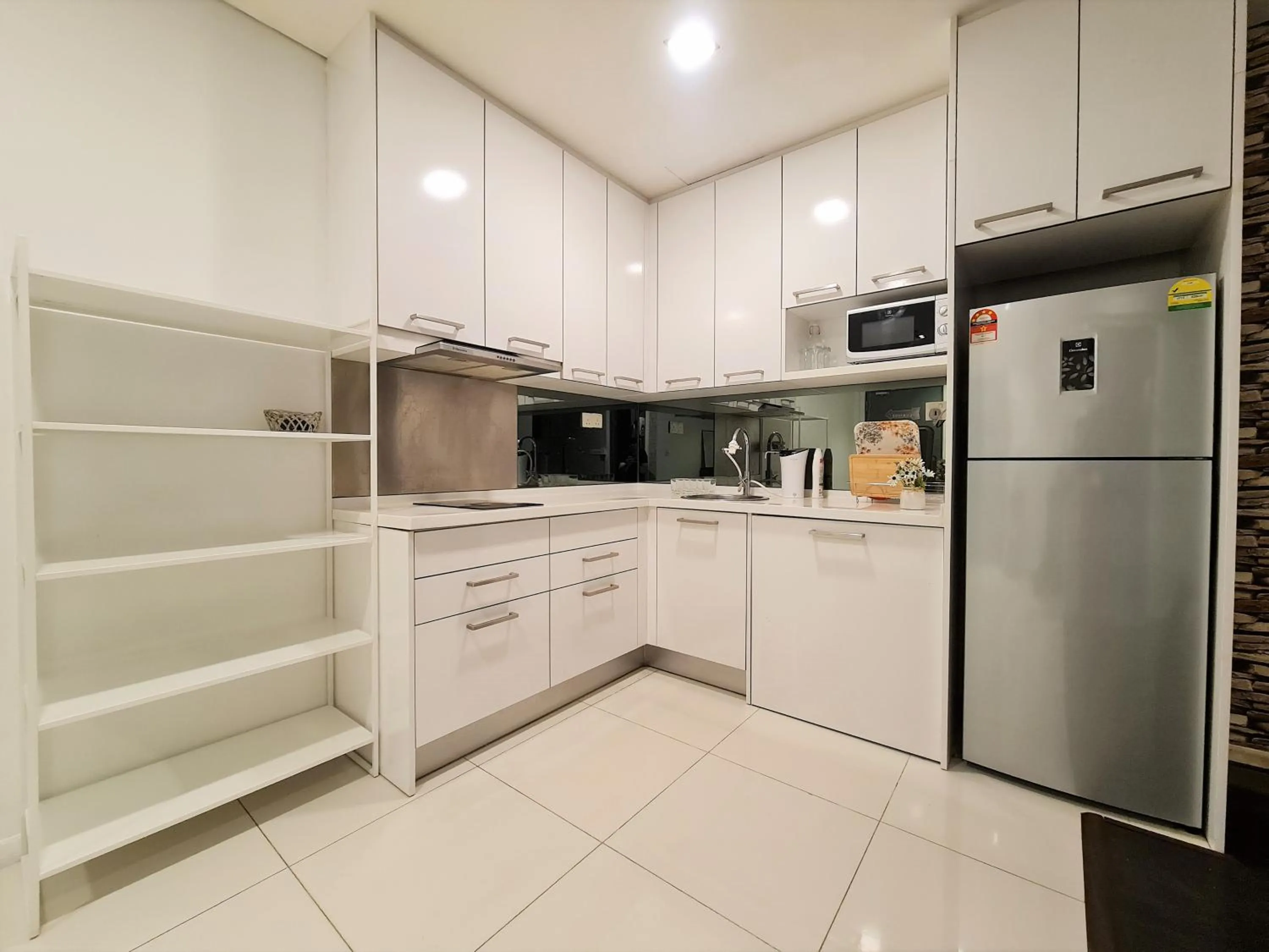 Summer Suites Apartment @KLCC by Sarah's Lodge