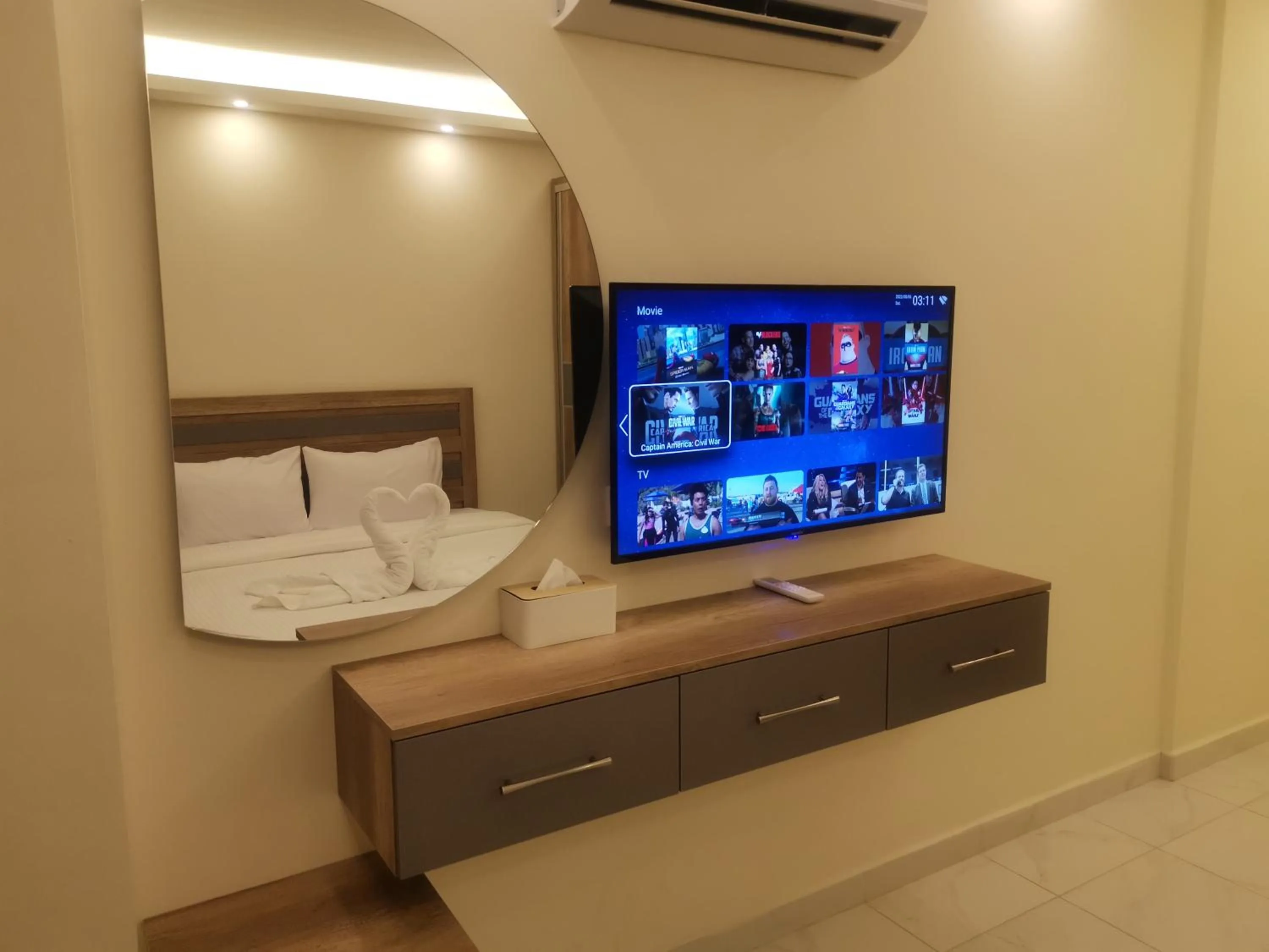 TV and multimedia, Bed in Aster Hotel Aqaba