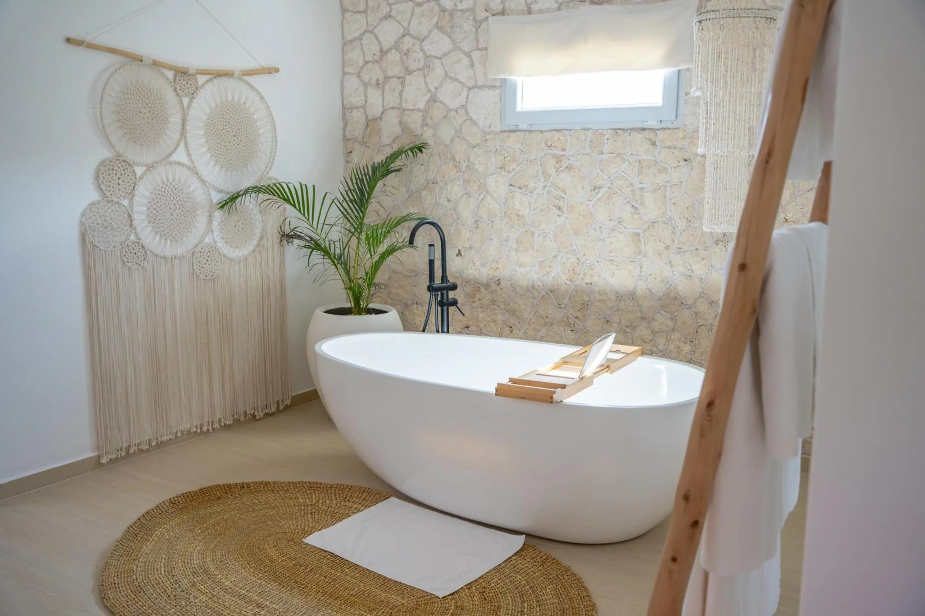 Bath in Alma Boutique Hotel