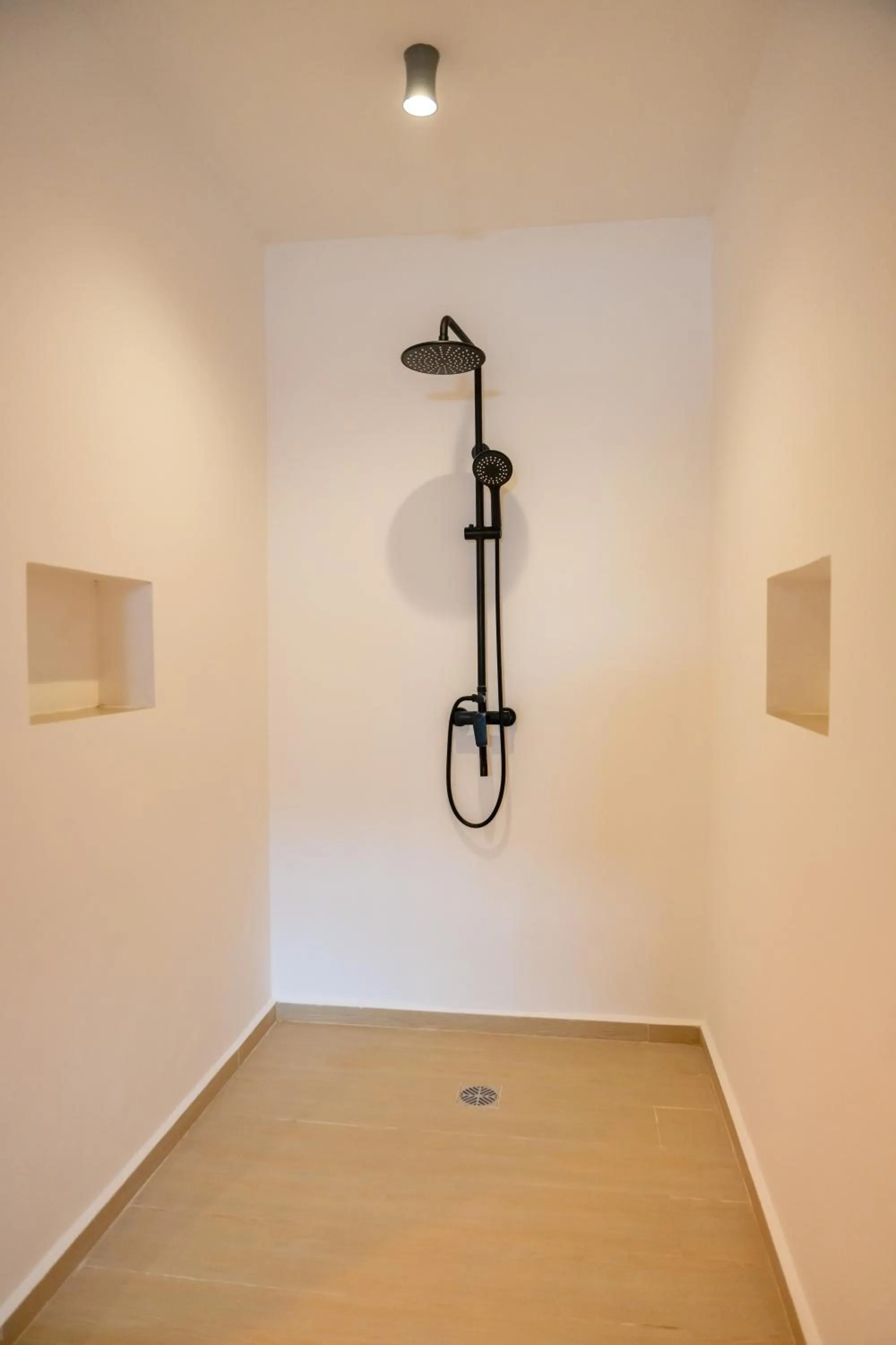 Shower in Alma Boutique Hotel