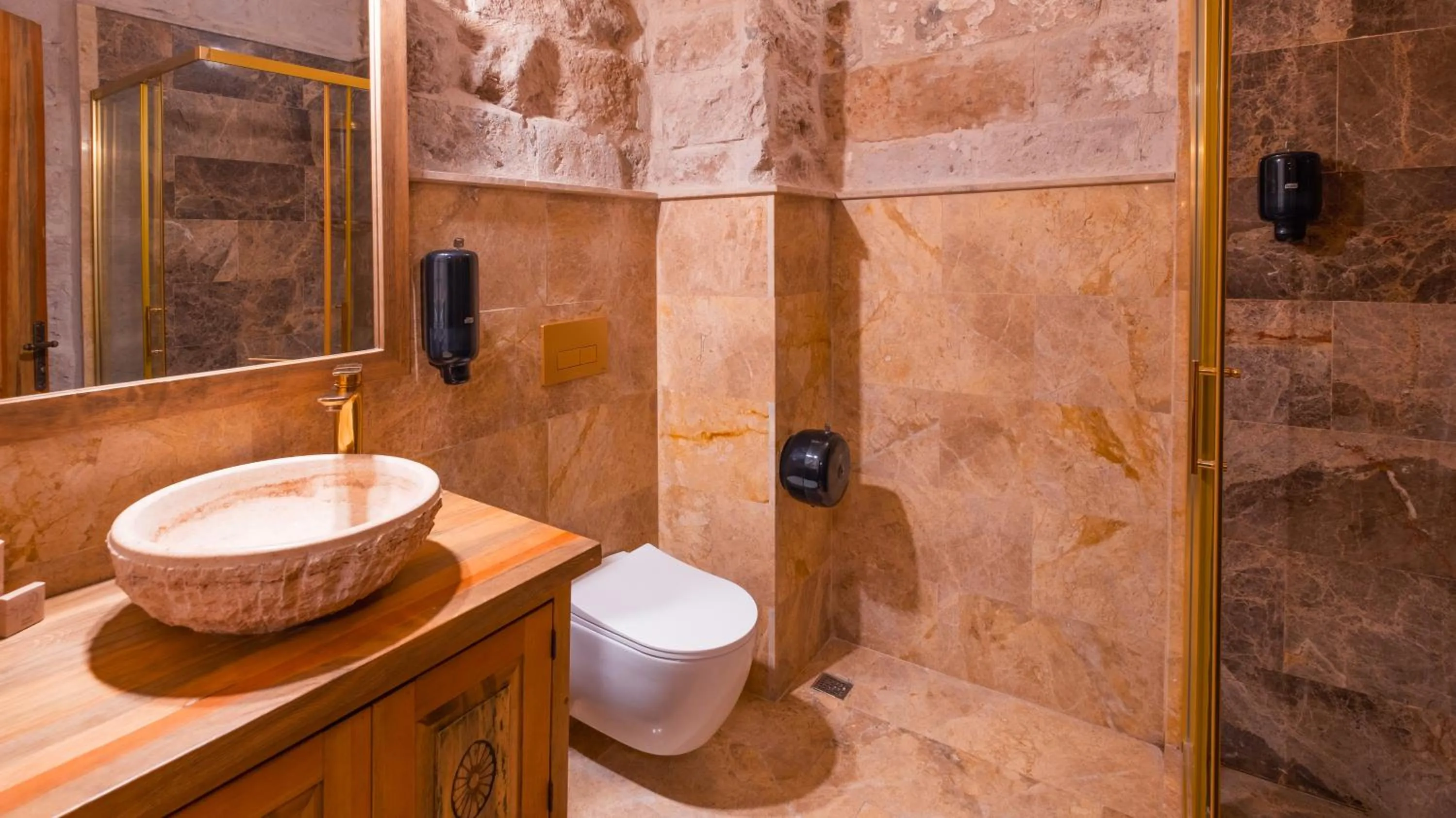 Toilet in La Fairy Cappadocia