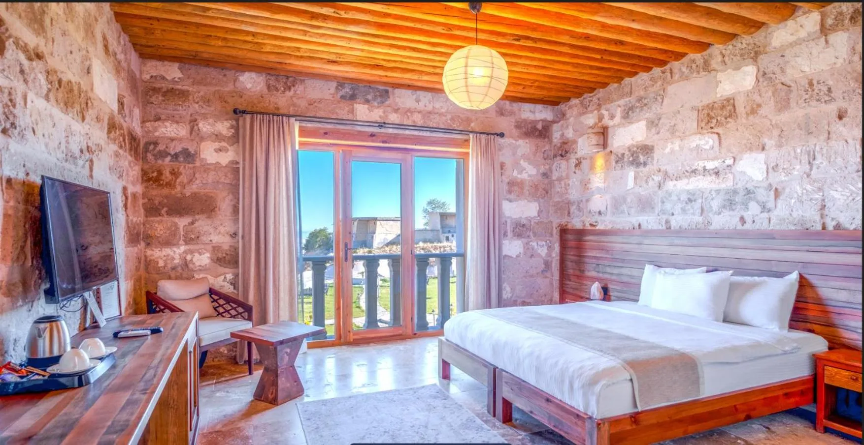 Bed in La Fairy Cappadocia