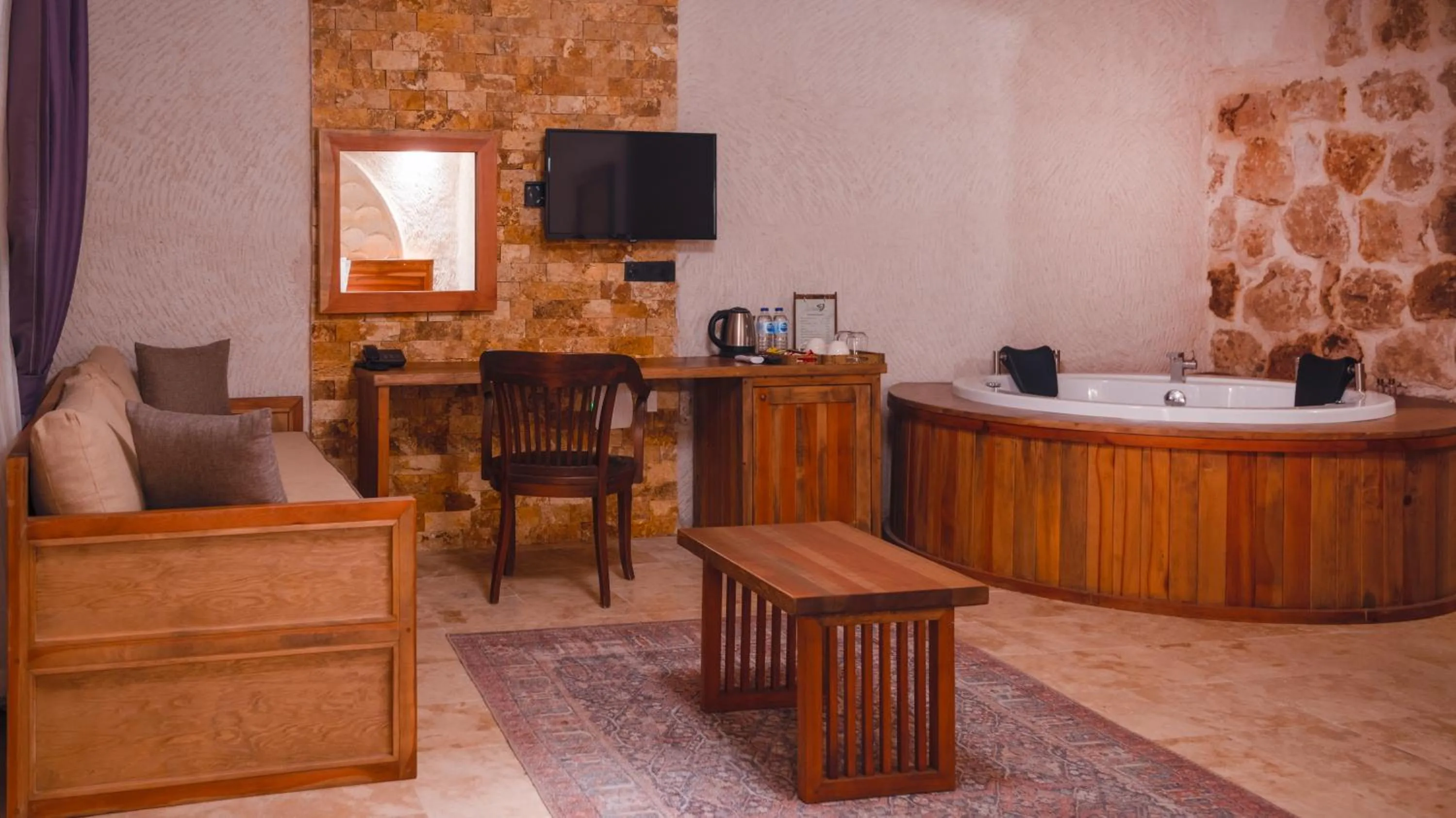 Photo of the whole room in La Fairy Cappadocia