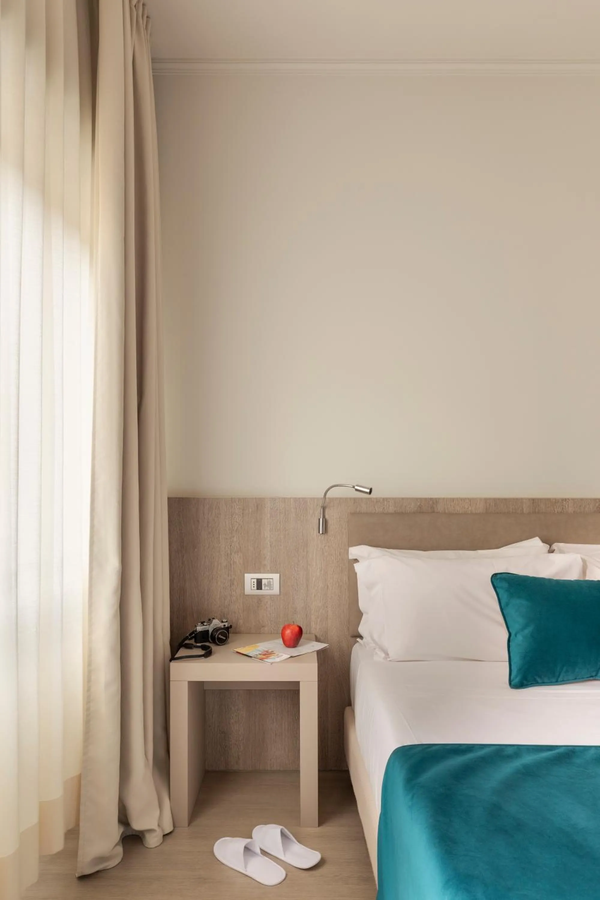 Bed in Living Hotel Milano