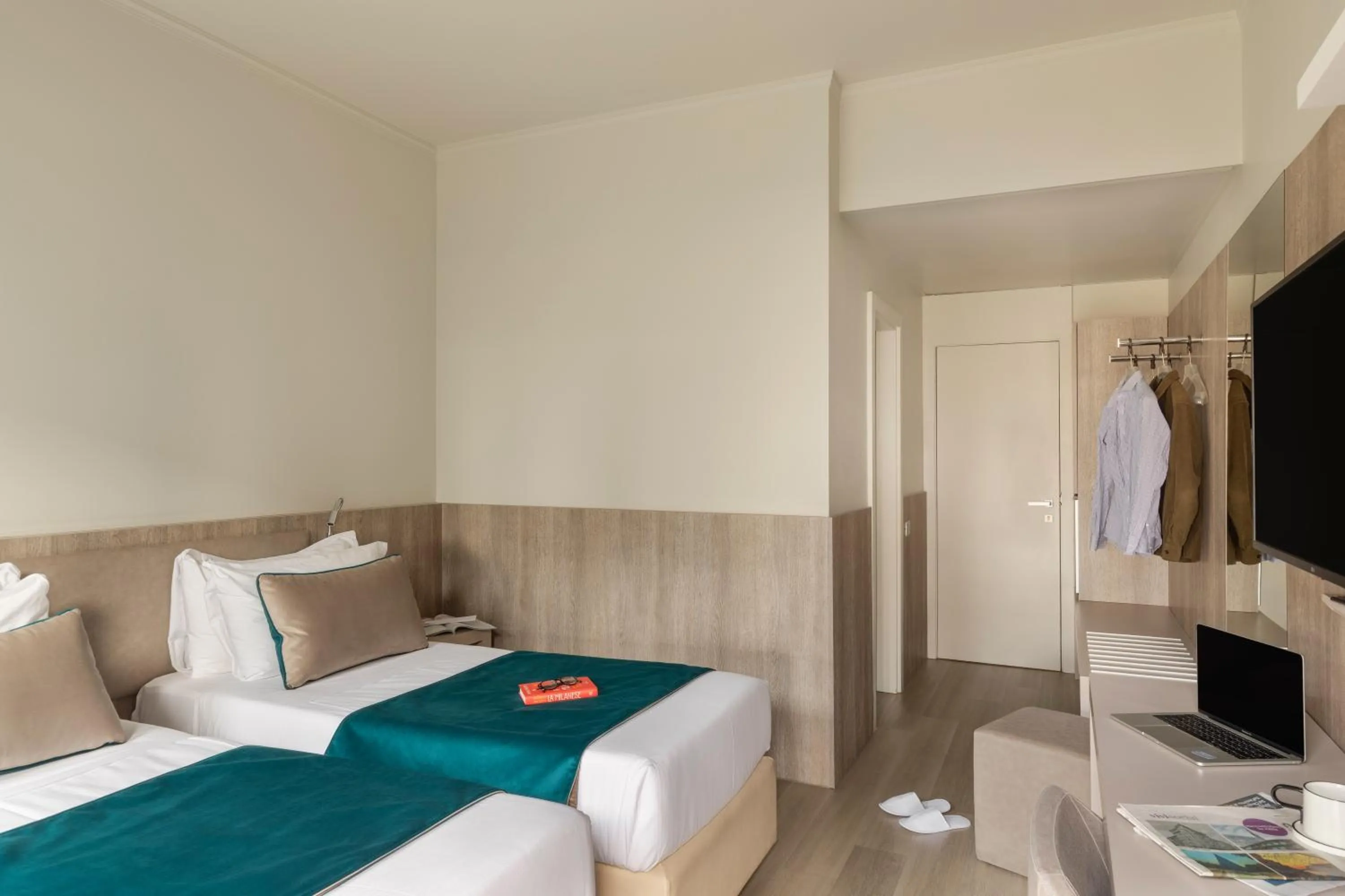 Bed in Living Hotel Milano