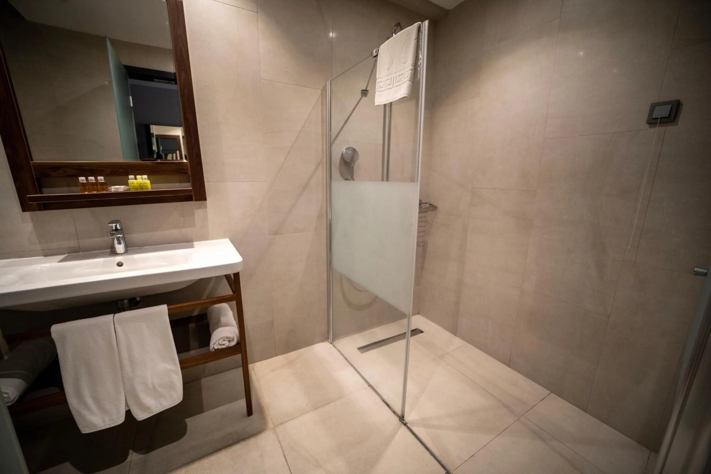 Bathroom in Seven For Life Thermal Hotel