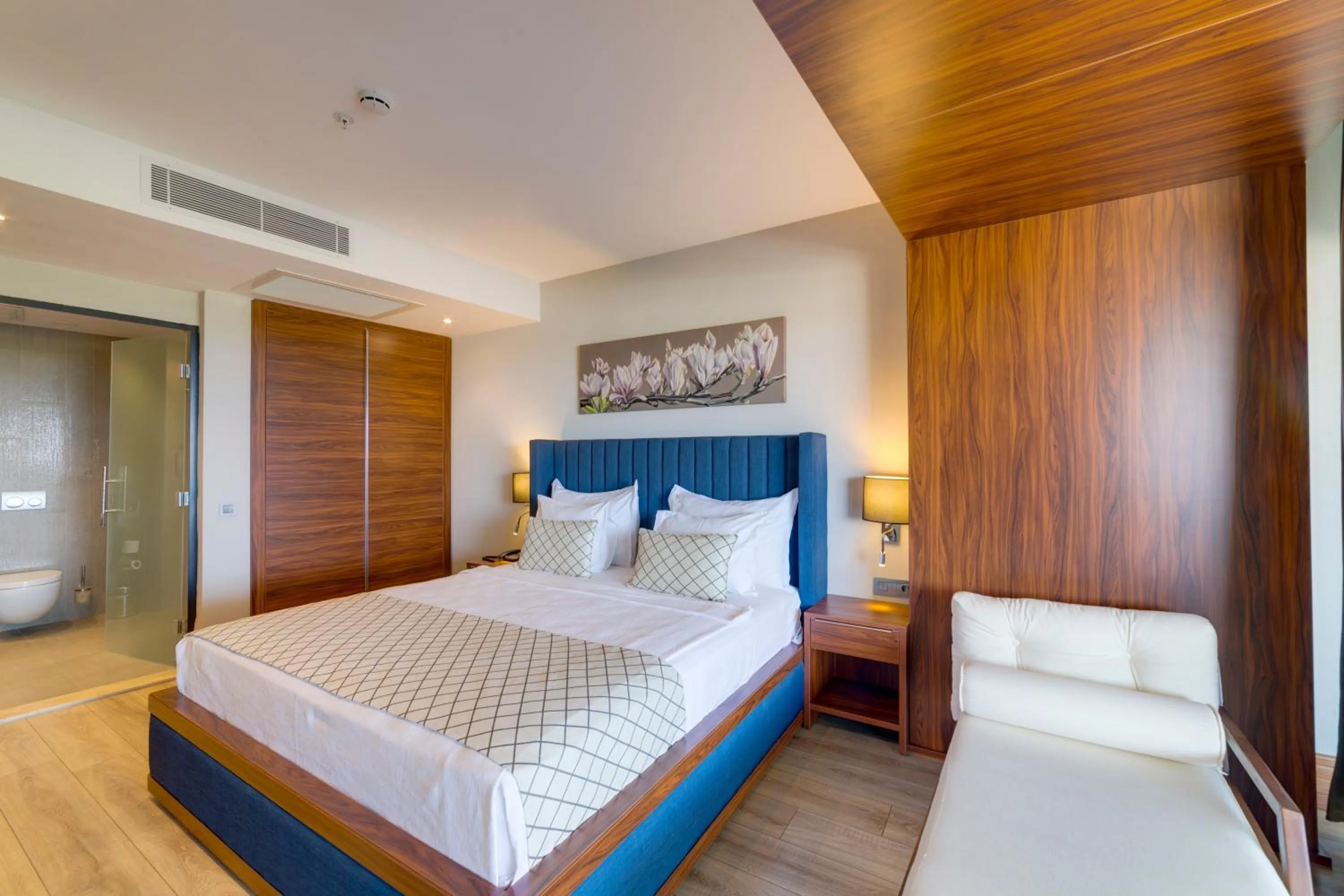 Bedroom, Bed in Seven For Life Thermal Hotel