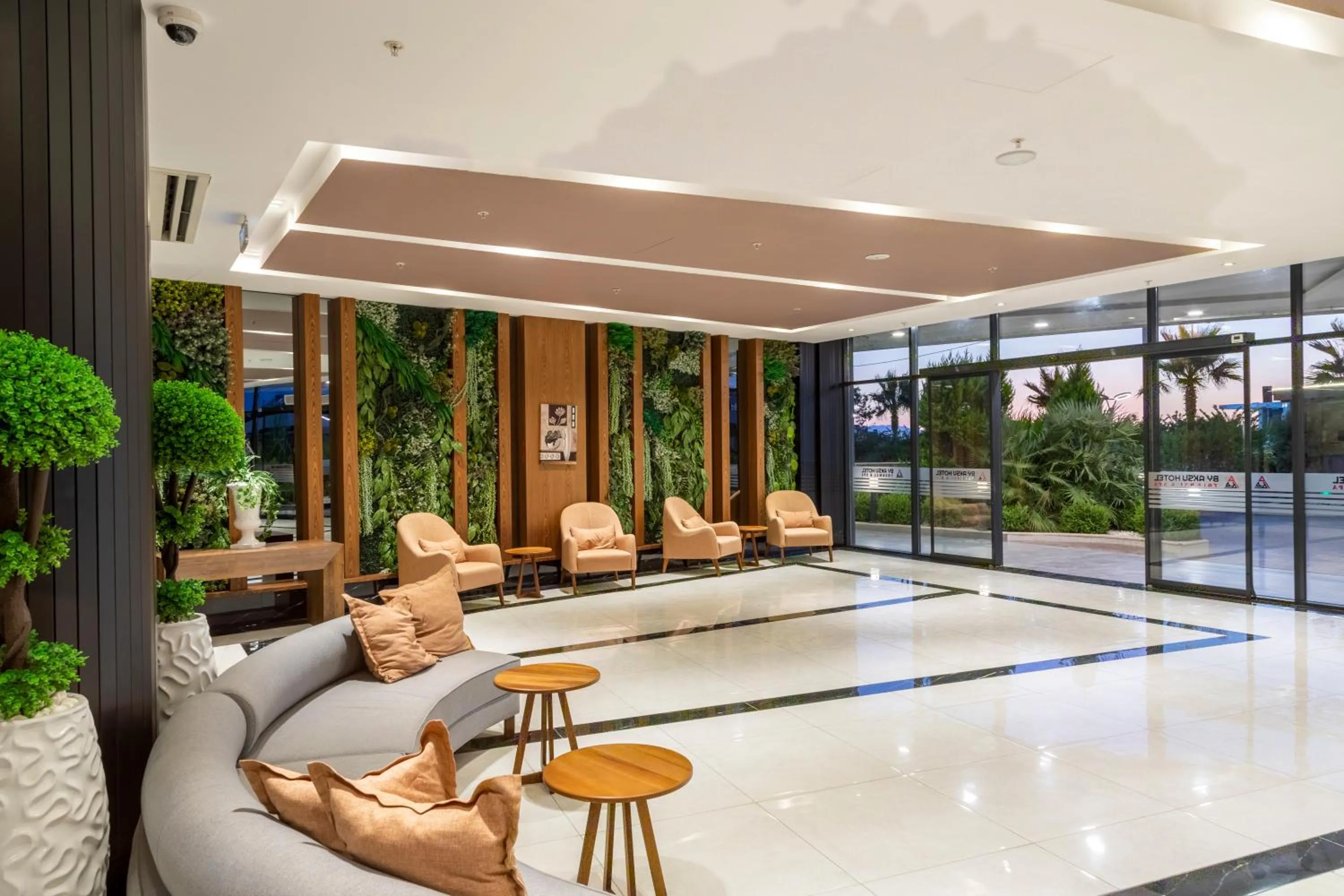 Lobby or reception in Seven For Life Thermal Hotel