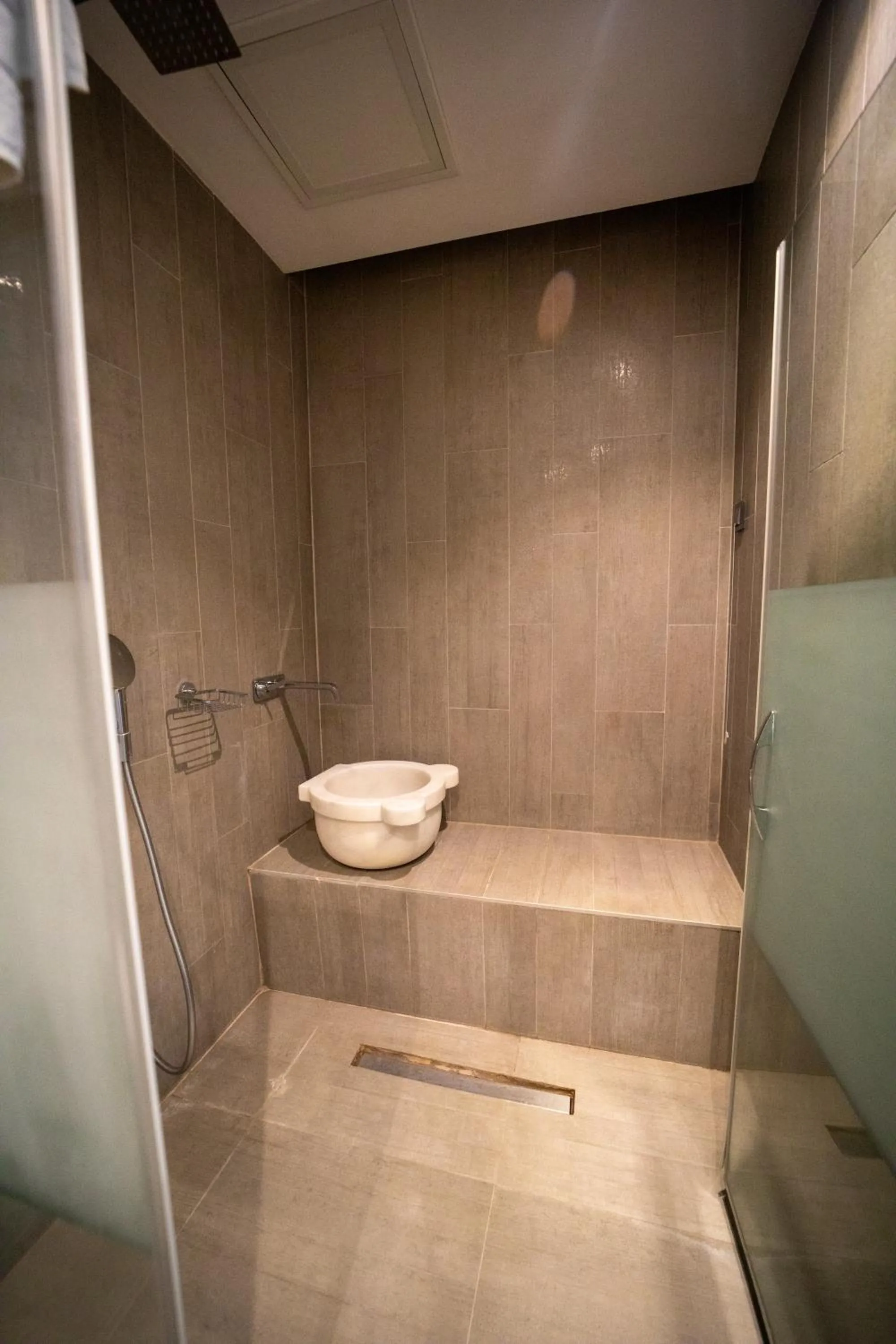 Bathroom in Seven For Life Thermal Hotel