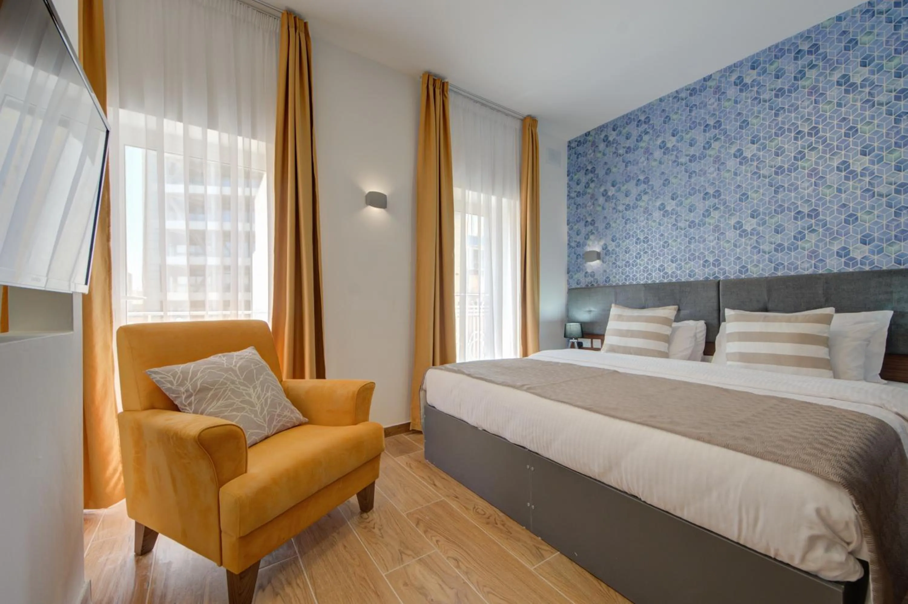 Bed in Marina Suites & apartments - Self catering - by Tritoni hotels