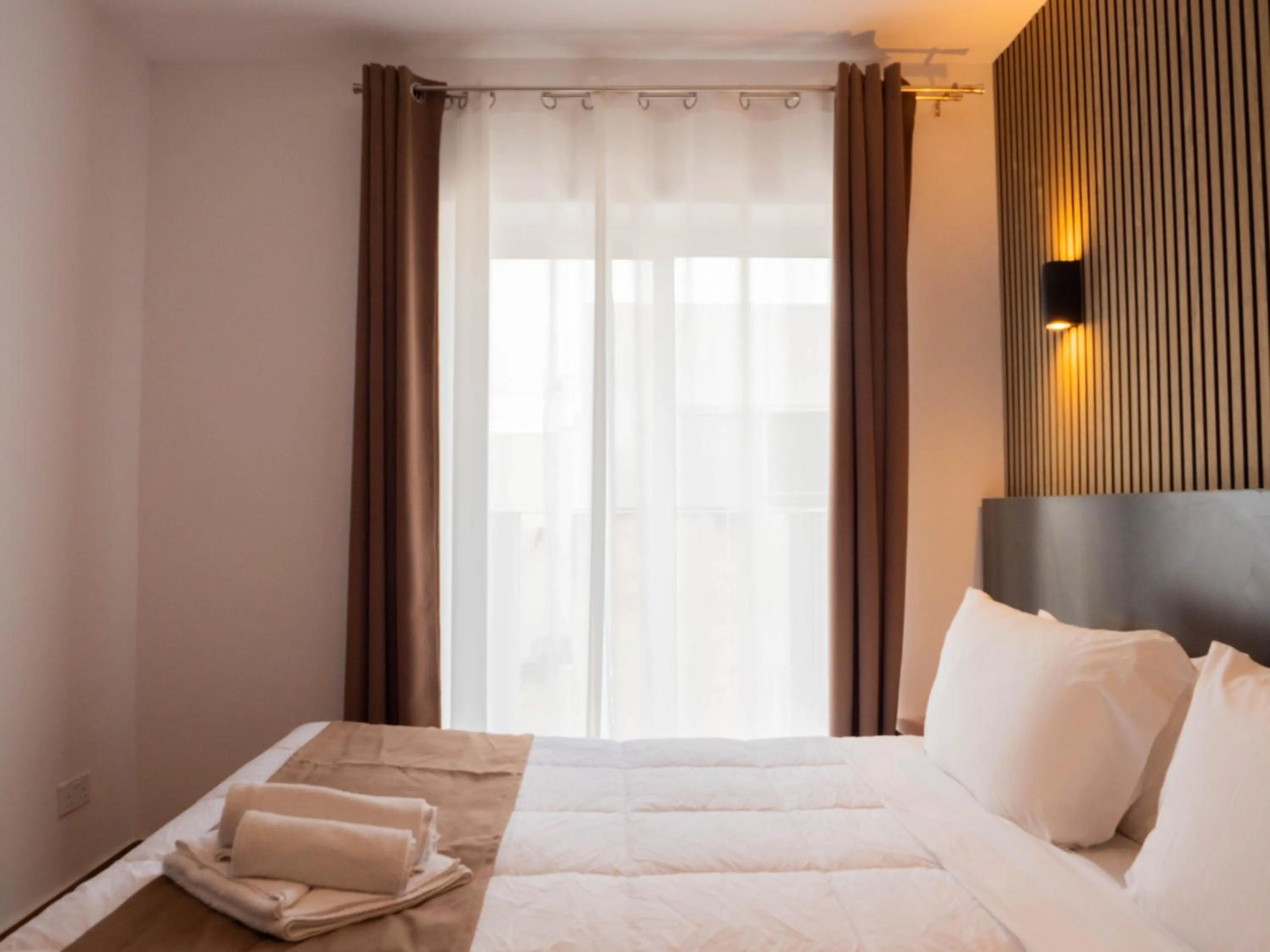 Bed in Marina Suites & apartments - Self catering - by Tritoni hotels