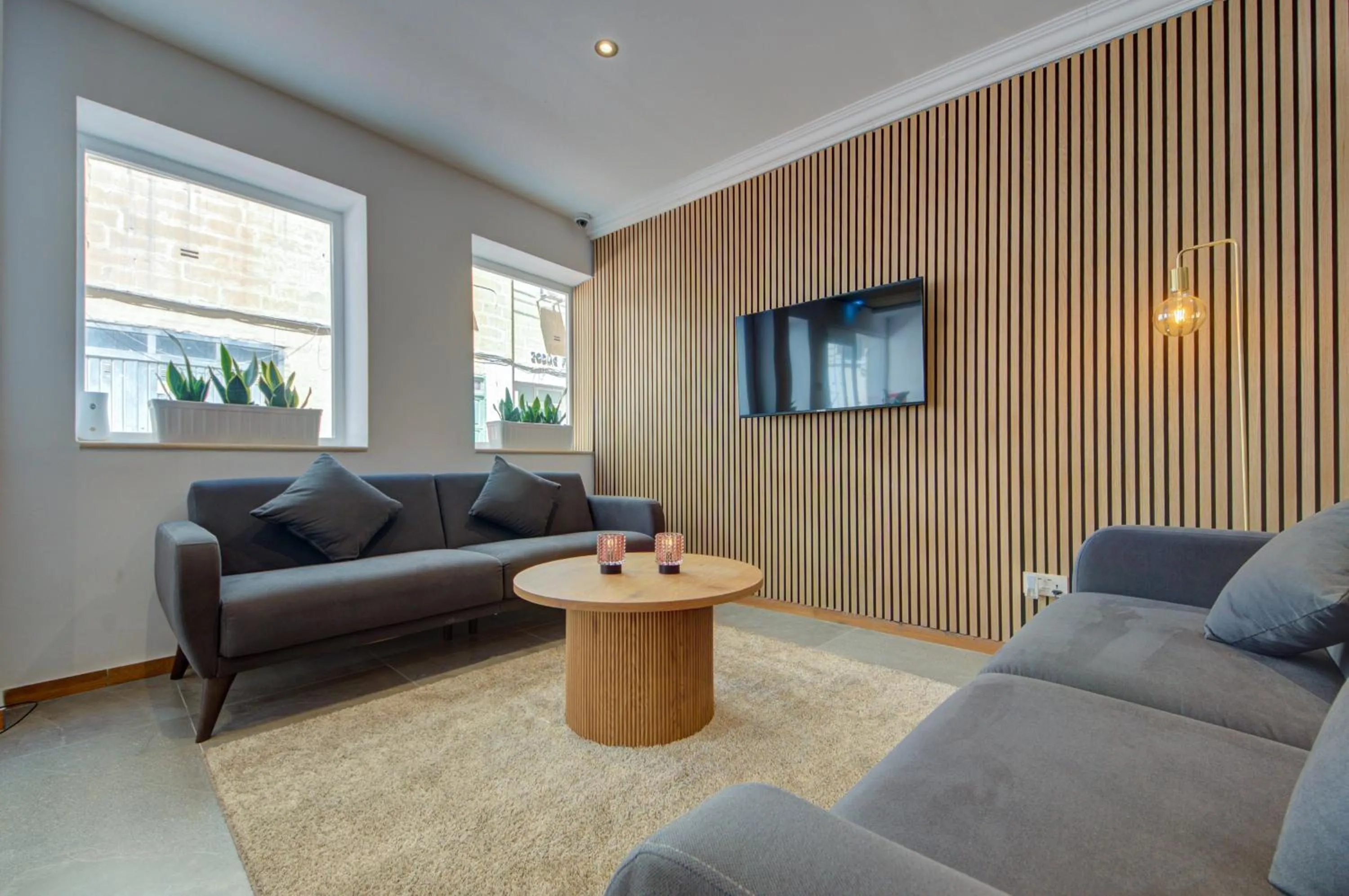 TV and multimedia in Marina Suites & apartments - Self catering - by Tritoni hotels