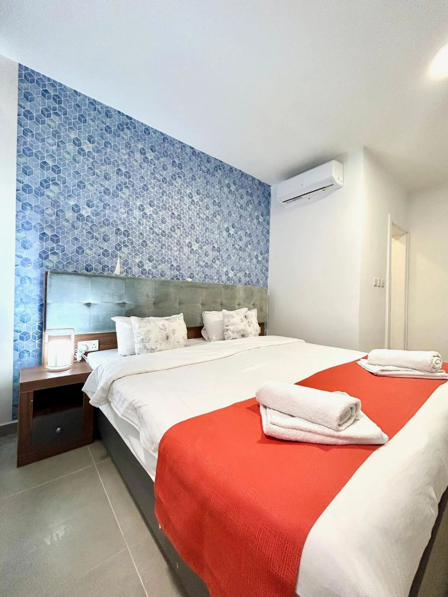 Bed in Marina Suites & apartments - Self catering - by Tritoni hotels