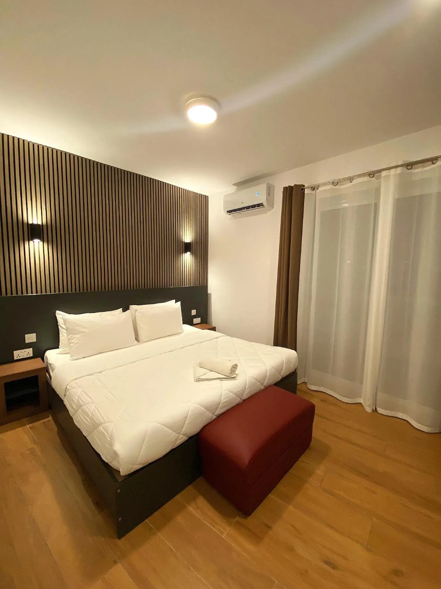Bed in Marina Suites & apartments - Self catering - by Tritoni hotels