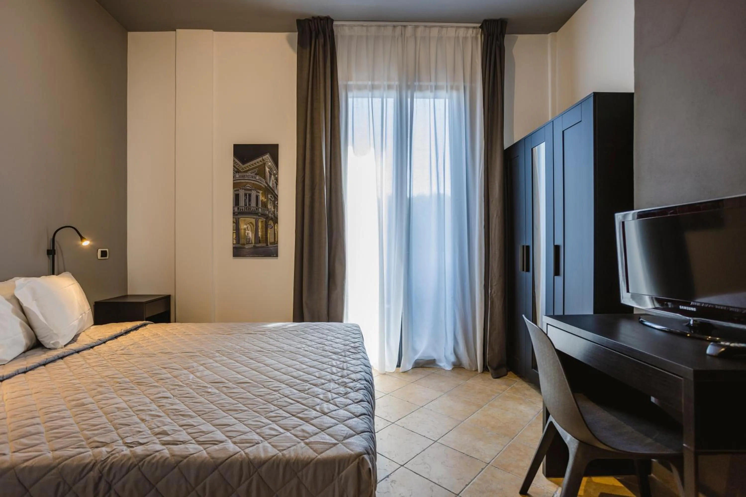 Bed in Residence 9 Line