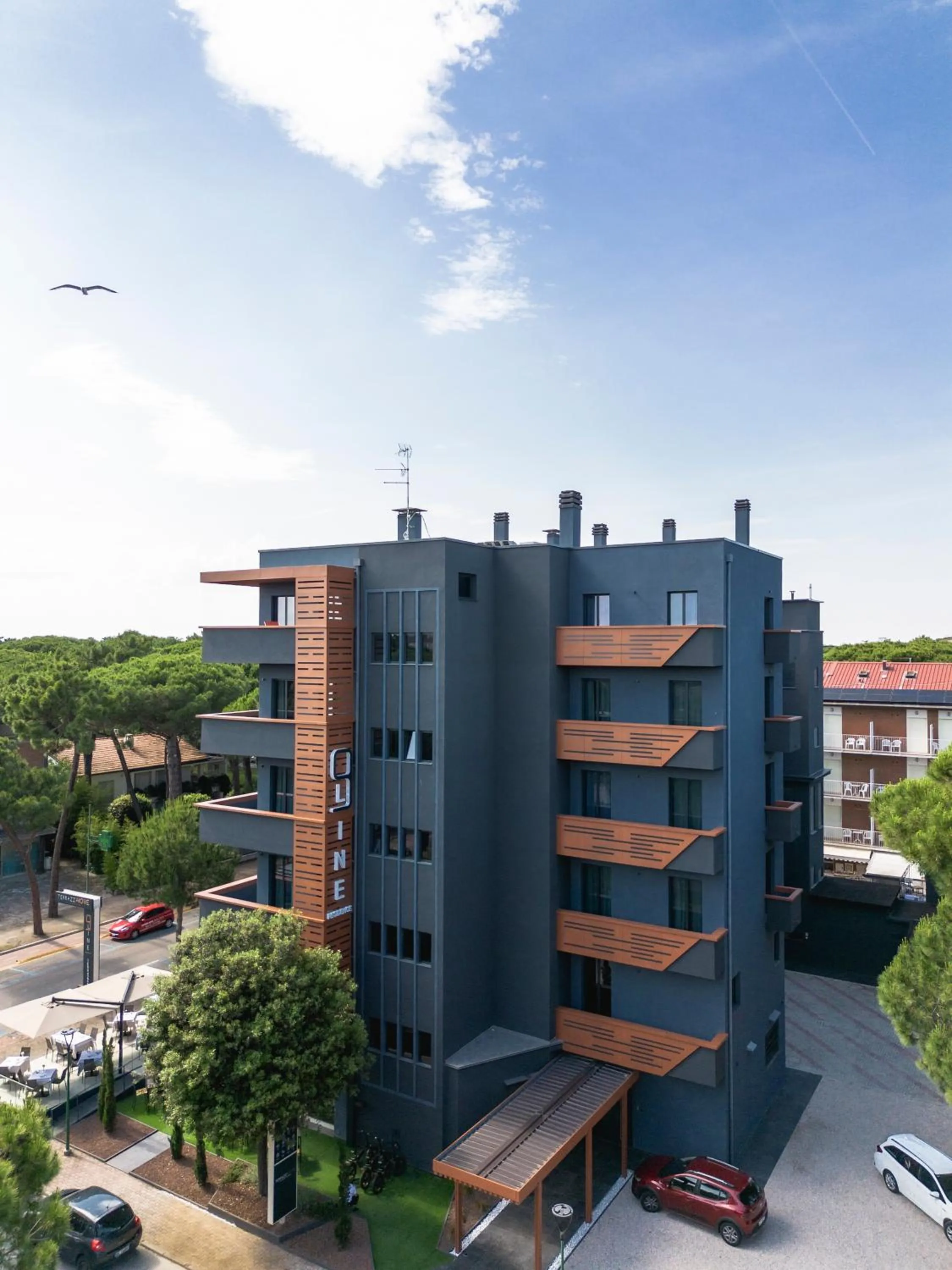 Property building in Residence 9 Line