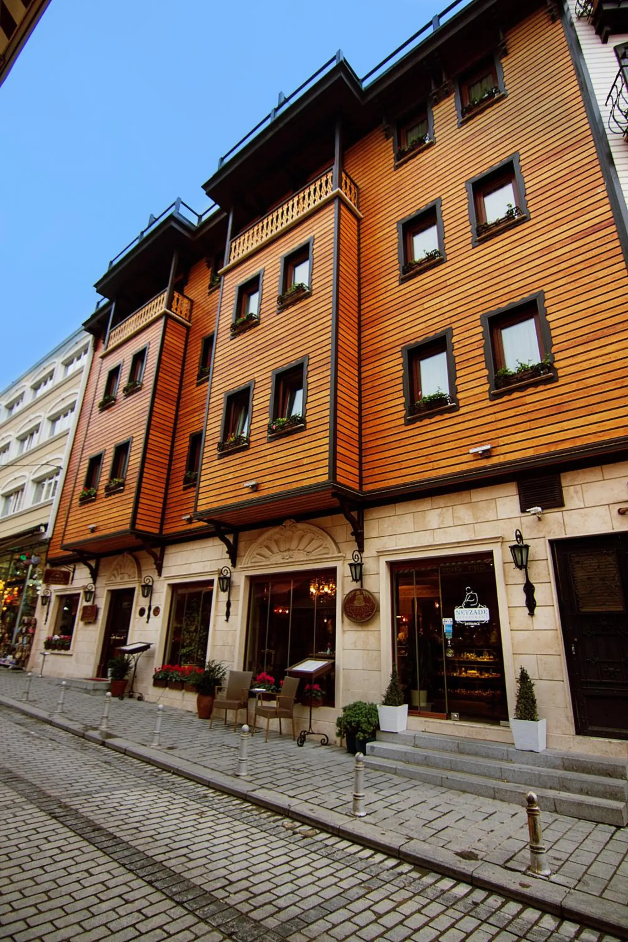 Facade/entrance in Sirkeci Mansion Facade/entrance in Sirkeci Mansion