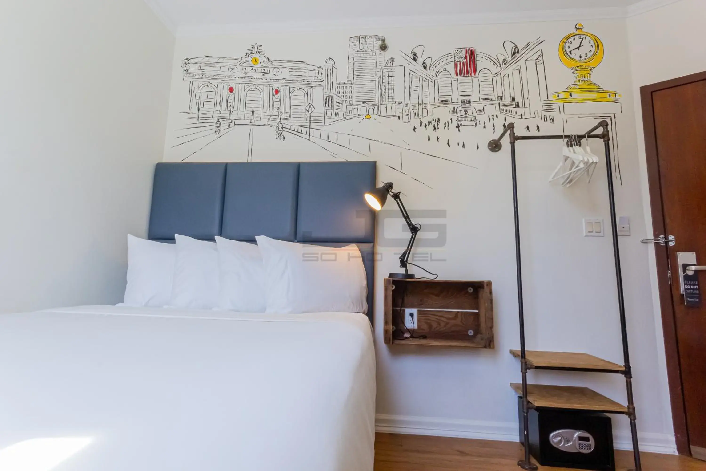 Bed in JG Sohotel Bed in JG Sohotel