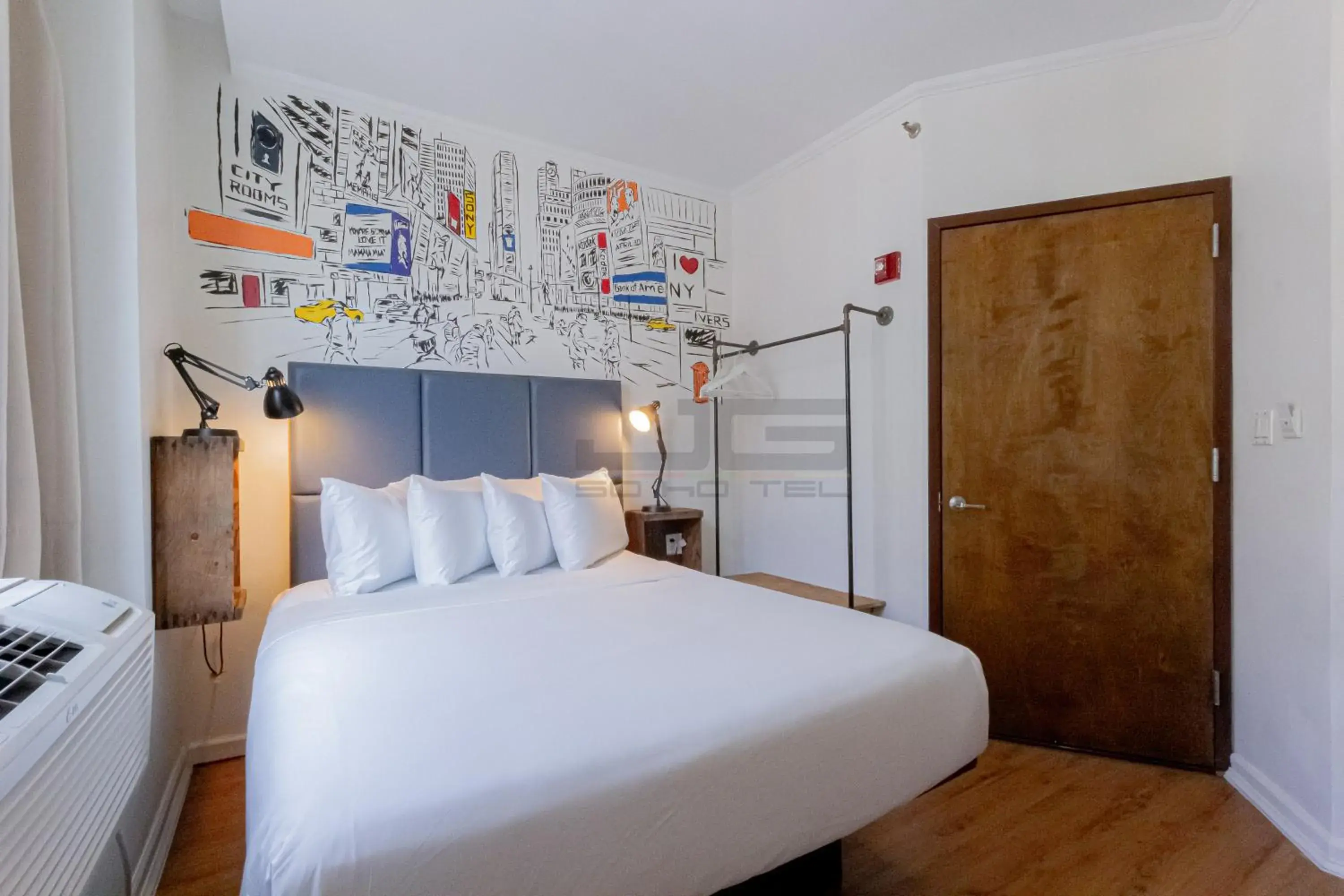 Bed in JG Sohotel Bed in JG Sohotel