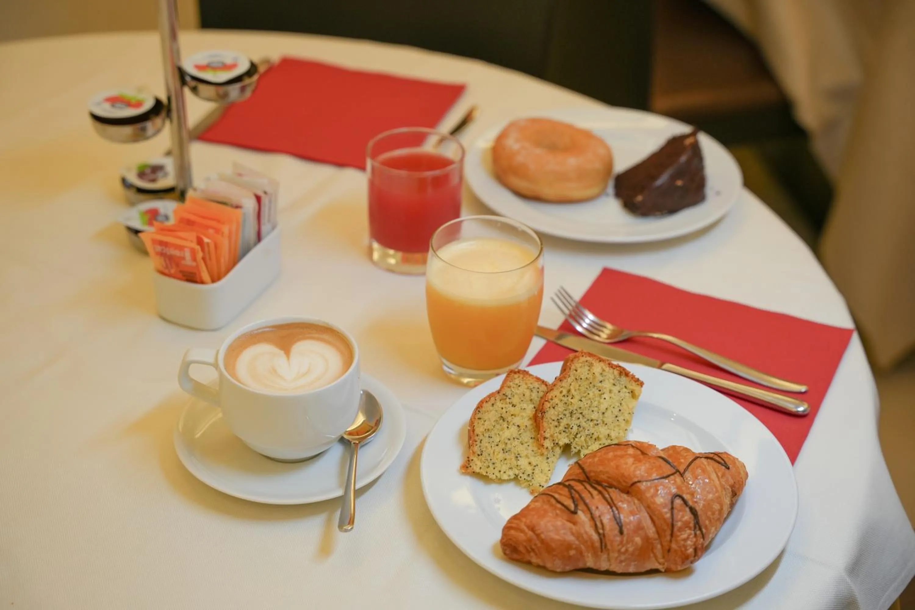 Food and drinks in Hotel Europa