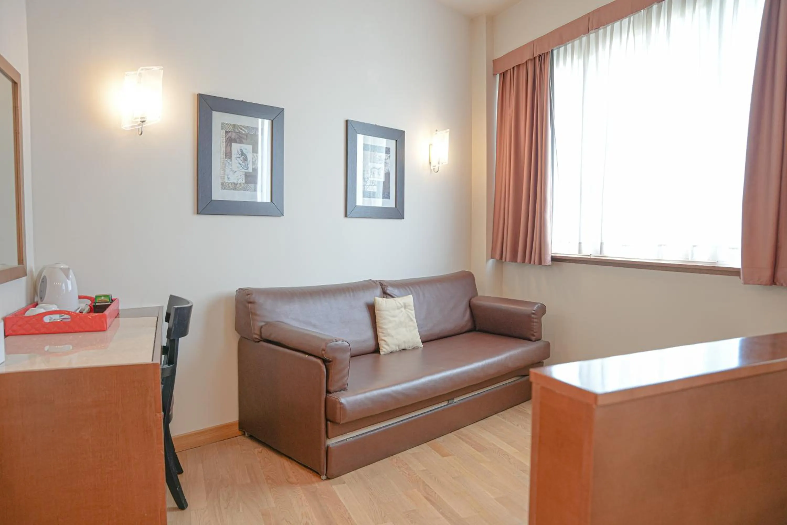 Photo of the whole room in Hotel Europa