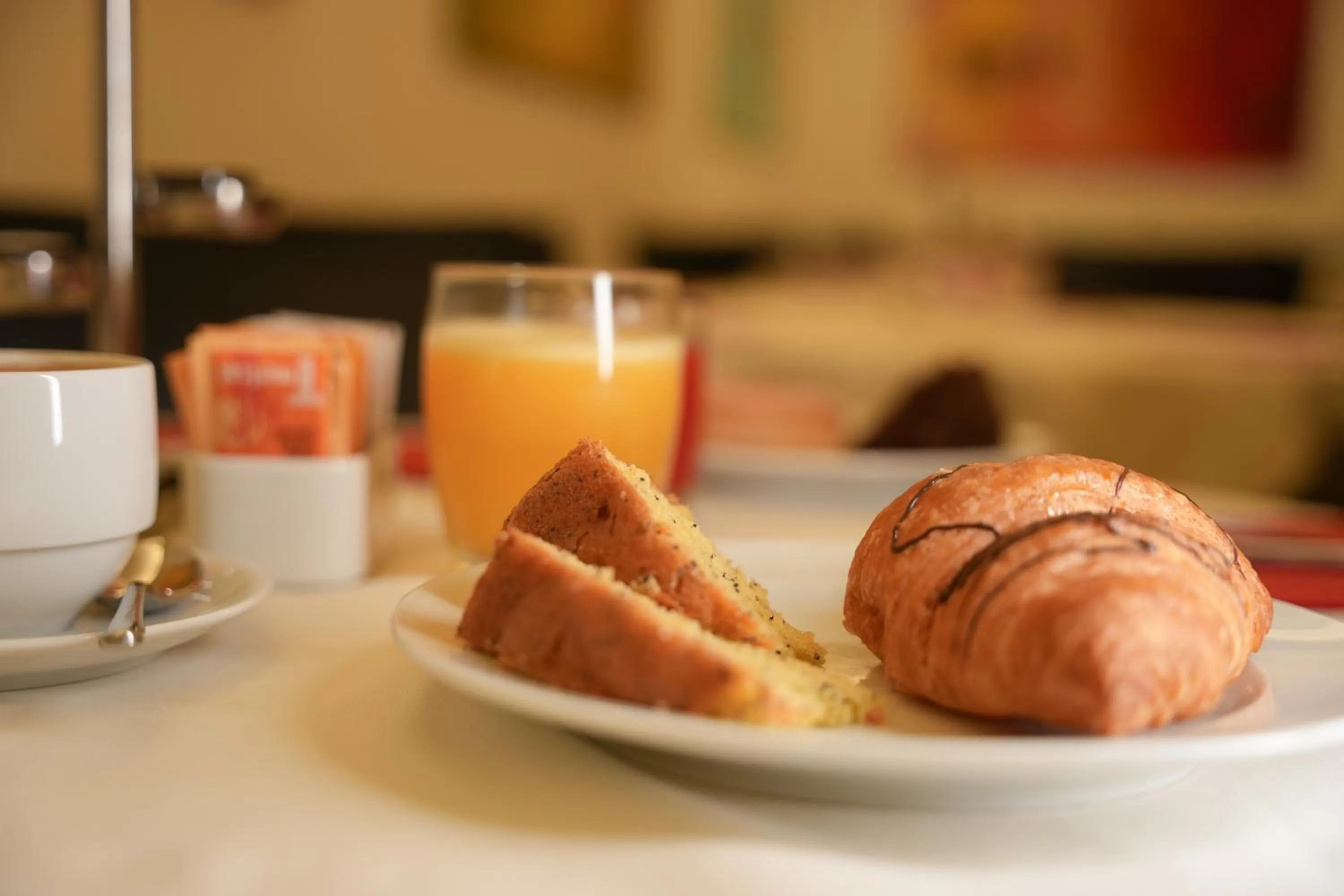 Food and drinks in Hotel Europa