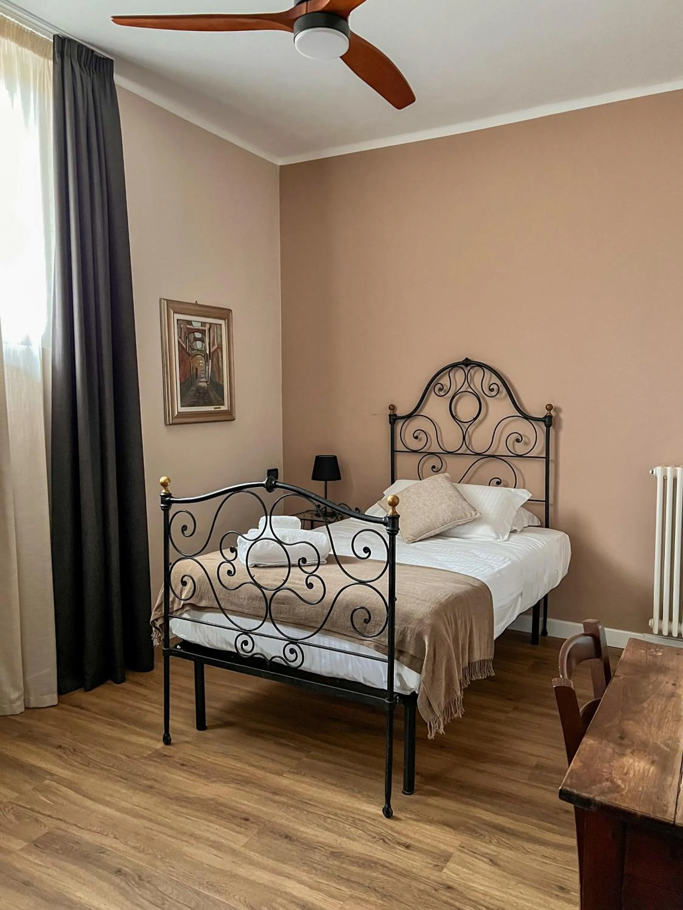 Bed in Convento Boutique Hotel