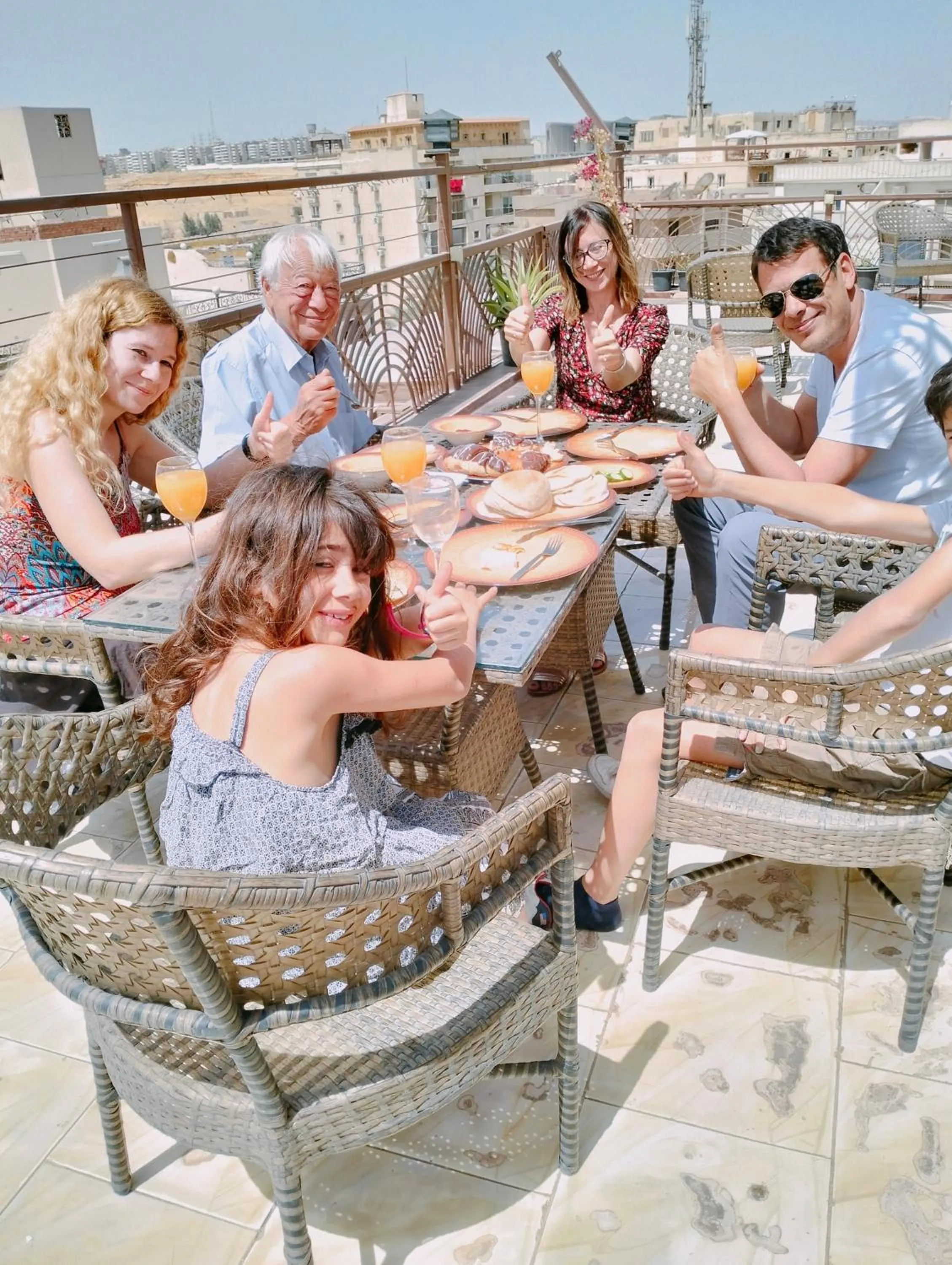 Restaurant/places to eat in Pyramids Gem Plaza Hotel