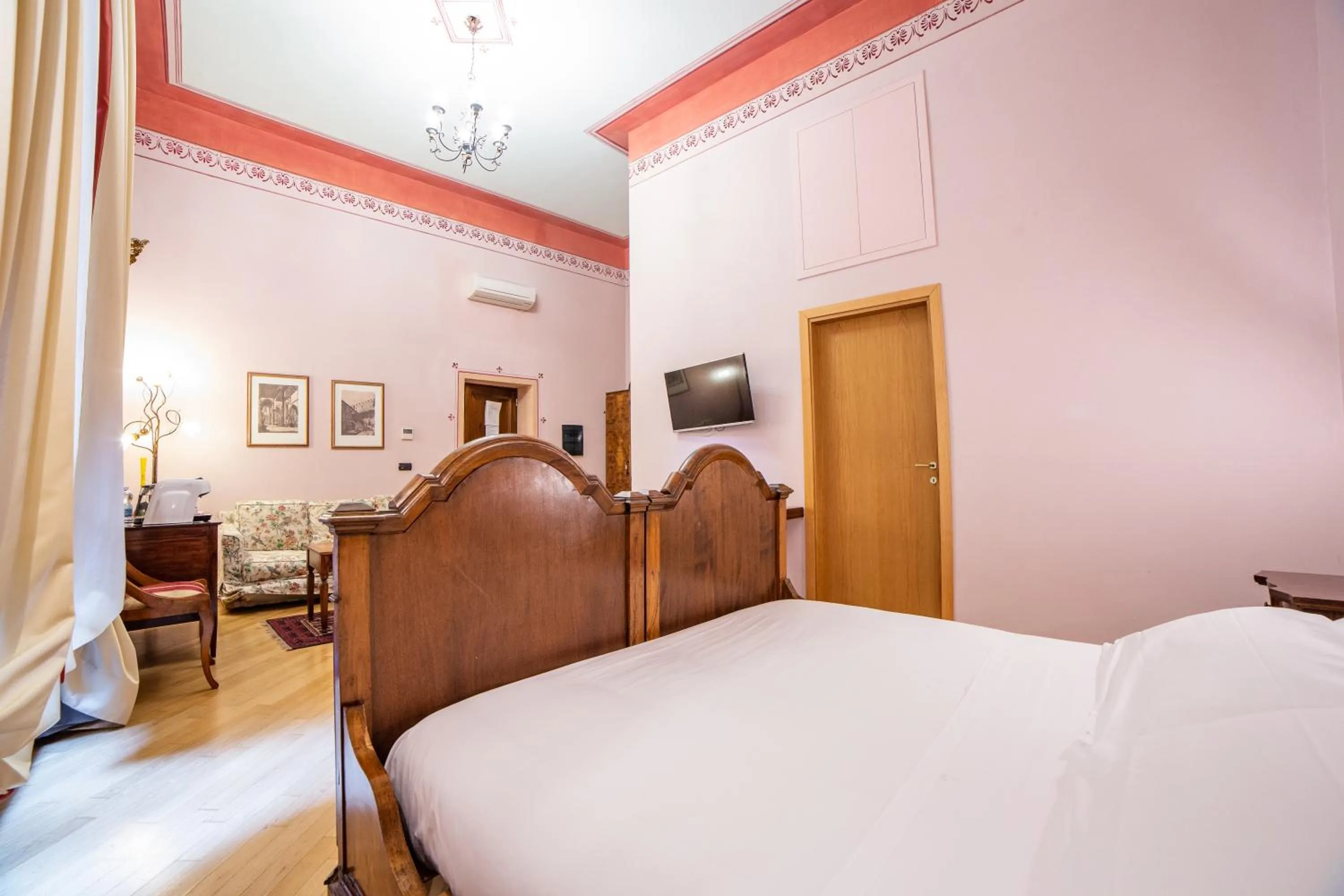 Bed in B&B Galileo 2000