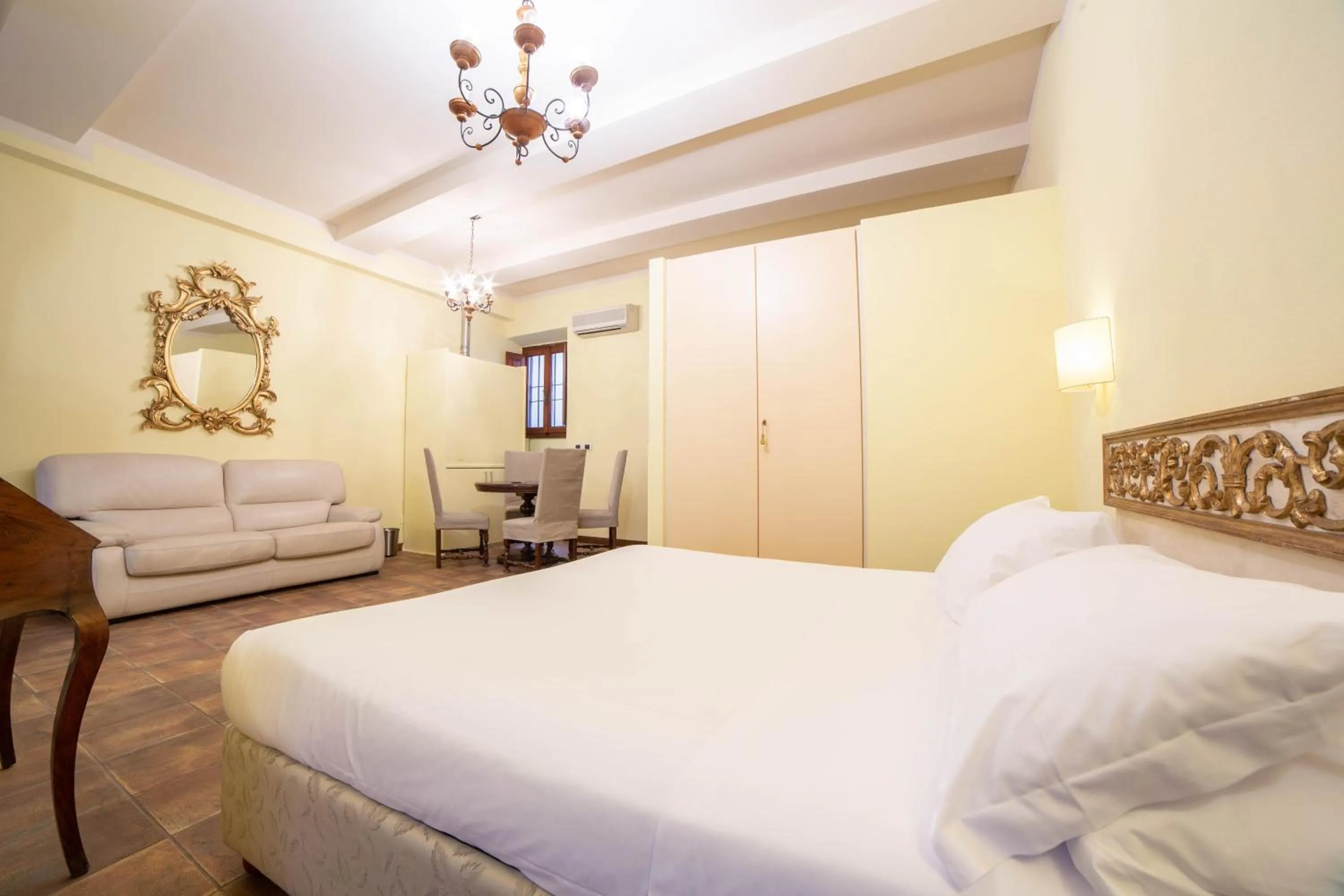 Bed in B&B Galileo 2000