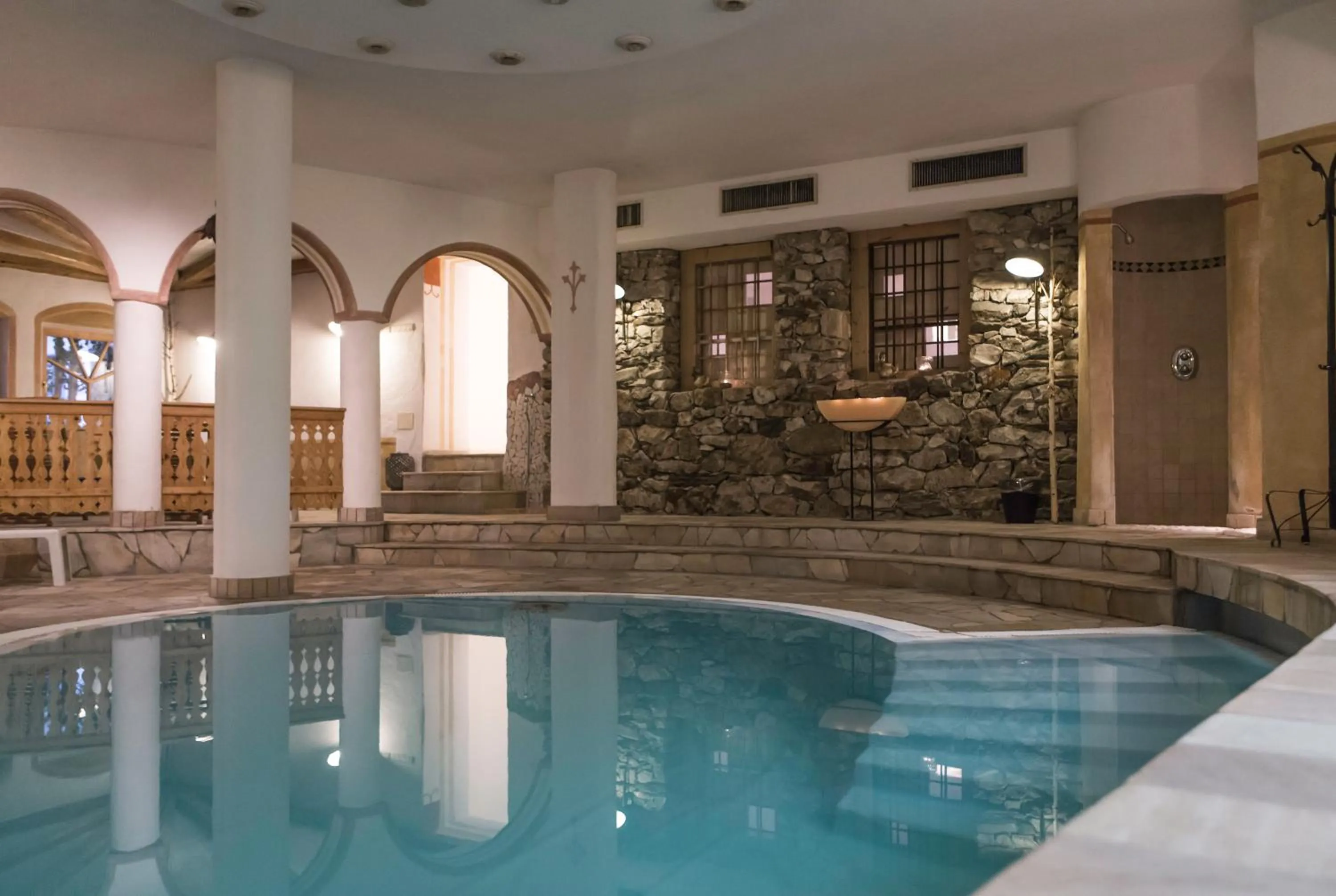 Swimming pool in Alphotel Stocker Alpine Wellnesshotel
