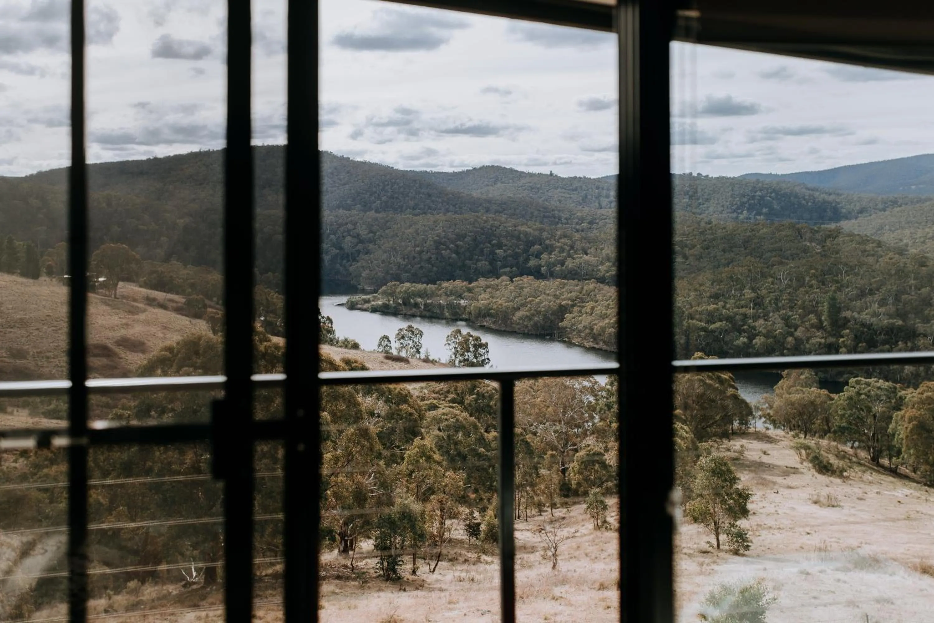 Natural landscape in Eagle View Escape