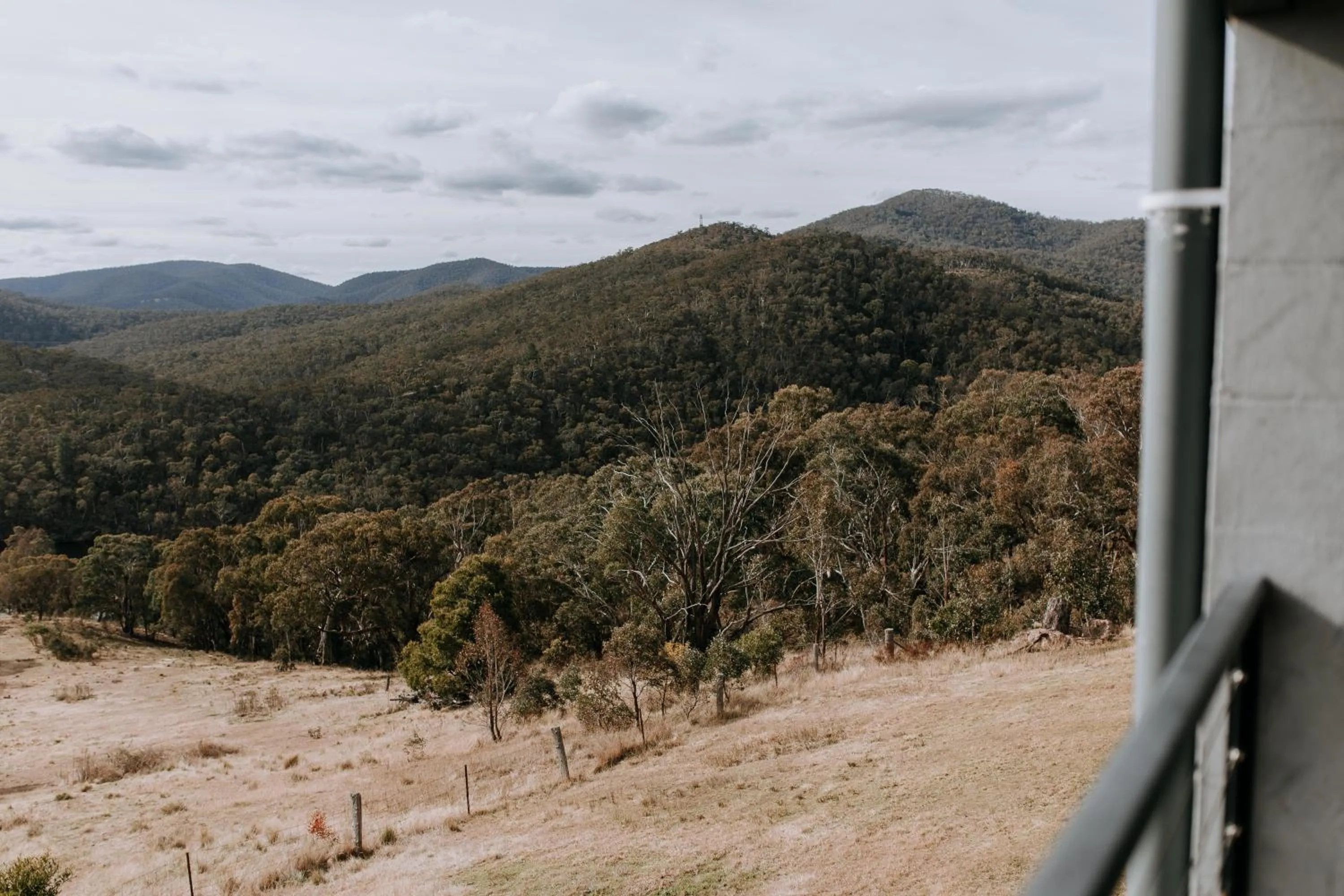 Natural landscape in Eagle View Escape